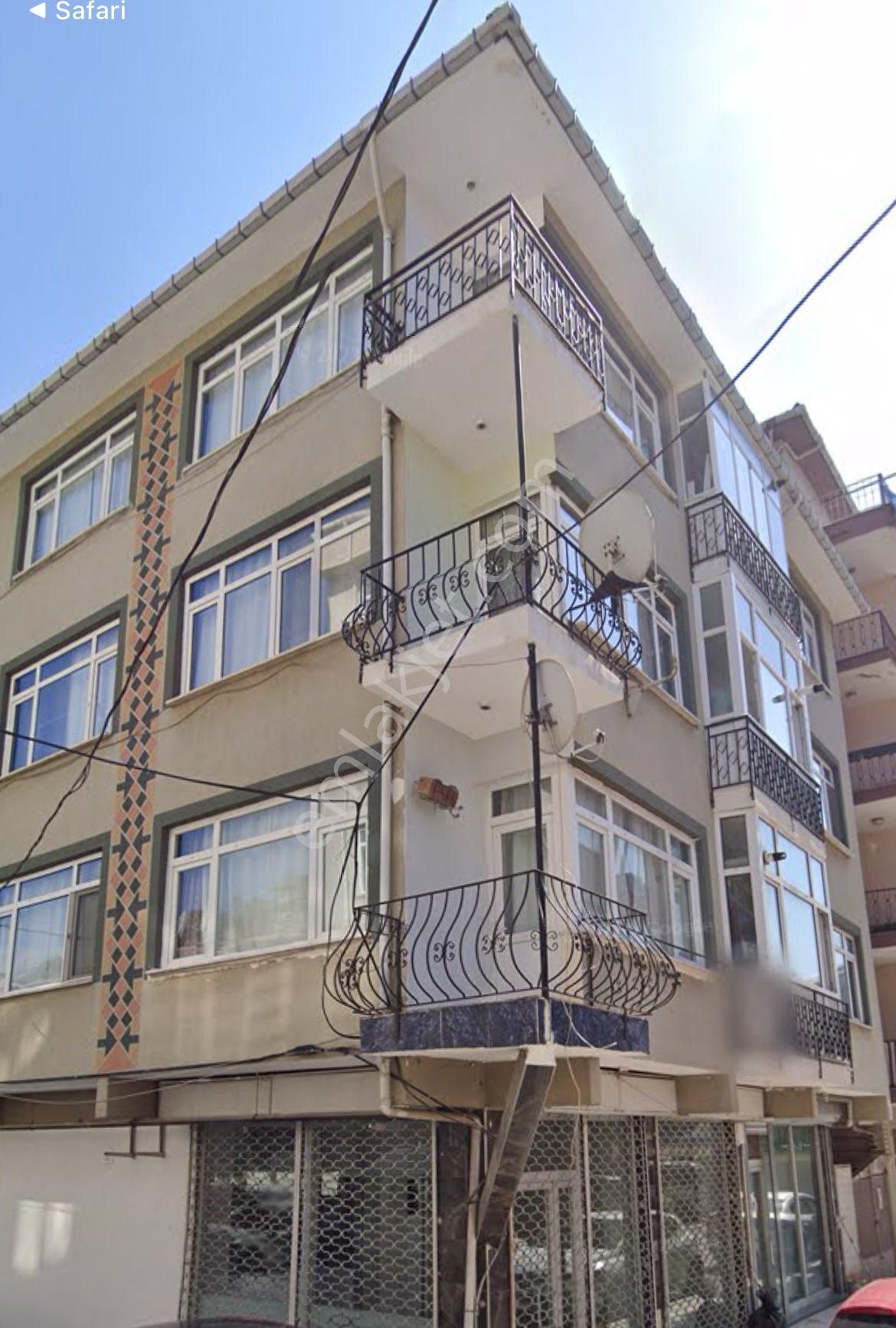 Üsküdar Çengelköy Satılık Daire ÇENGELKÖYDE 2+1 DAİRE