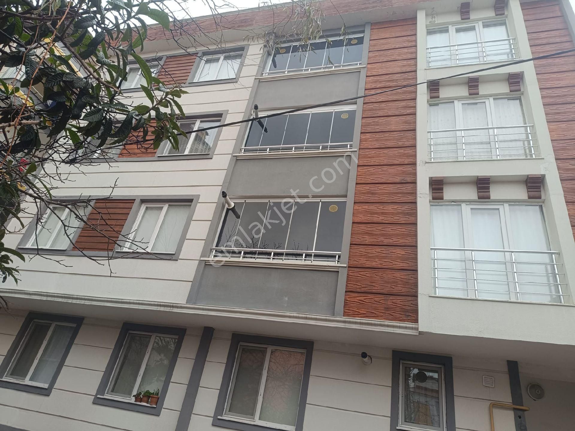 İlkadım İlyasköy Satılık Daire İLKADIM İLYAS KÖY MAHALLESİNDE SATILIK DAİRE 