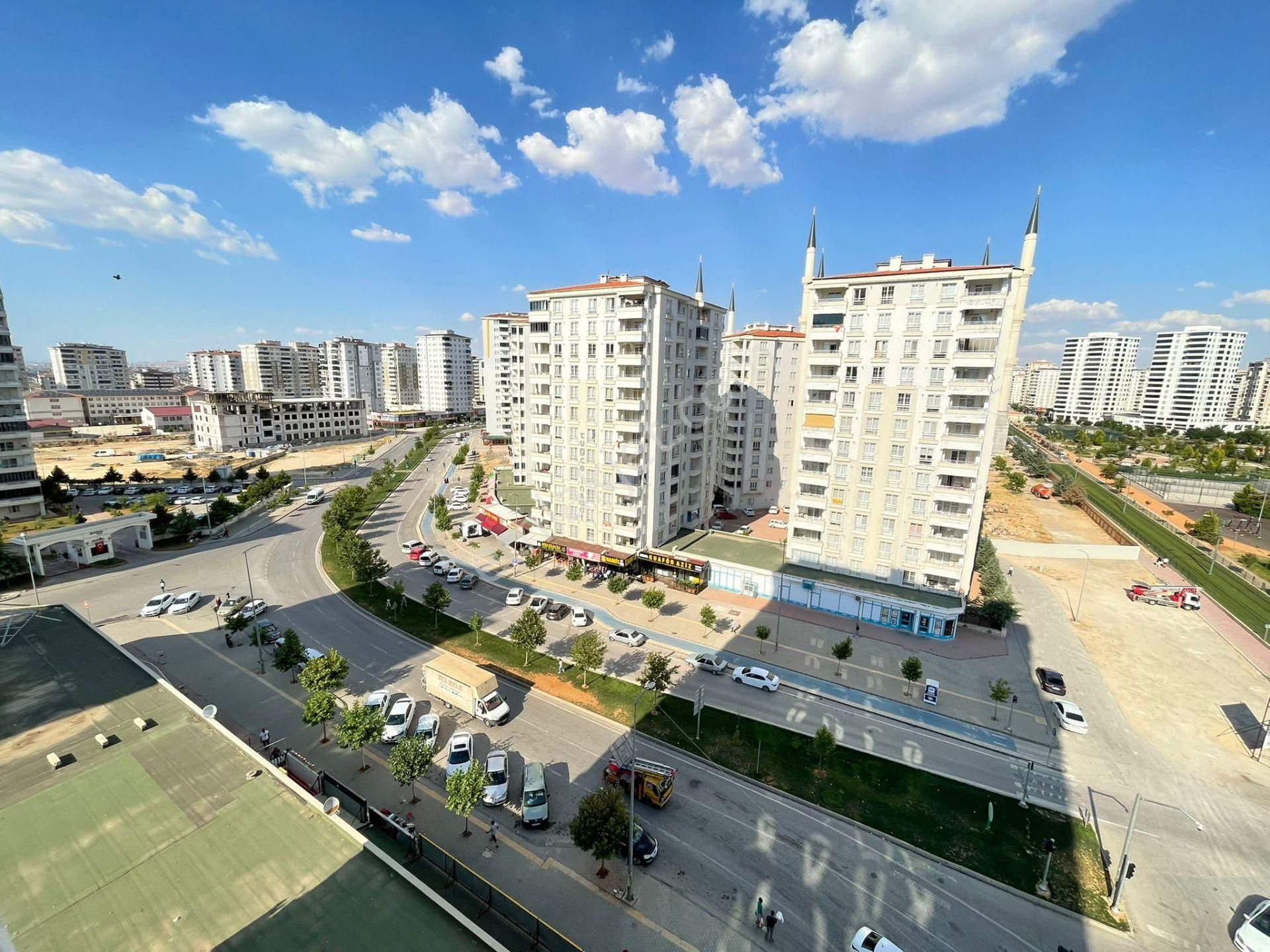 Şahinbey Akkent Satılık Daire  G.ANTEP AKKENTMAH  MEKEZDE GENİŞ ARAKAT SATILIK  3+1 DAİRE