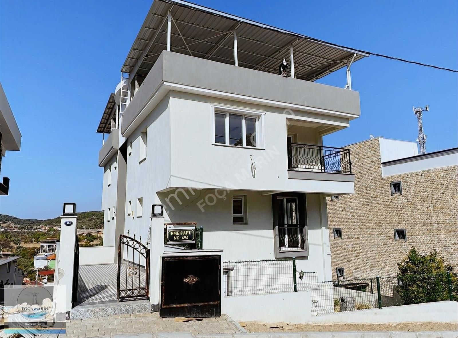 Foça Ilıpınar Satılık Daire FOÇA ILIPINARDA GENİŞ TERASLI SIFIR 2+1 DAİRE