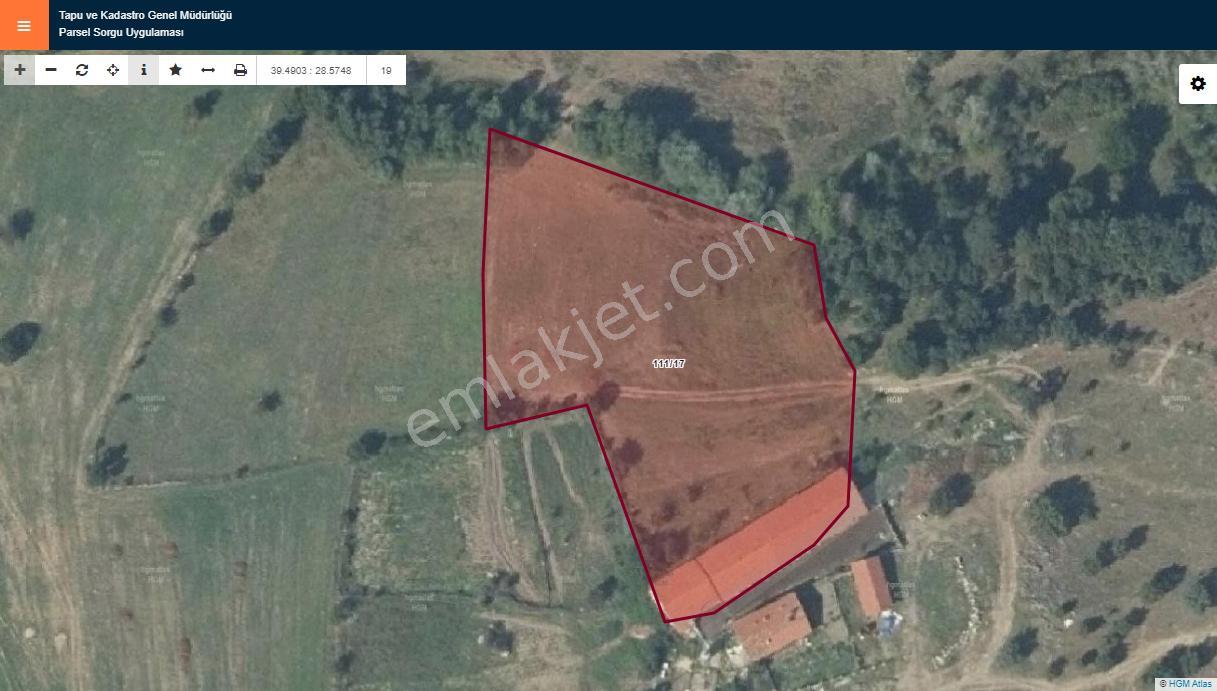 Satılık Çiftlik, İmalat Ve Üretim İçin Uygun İçinde 650 M2 Betonarme Yapı Bulunan 6.205 M2 Arazi - Görsel 7