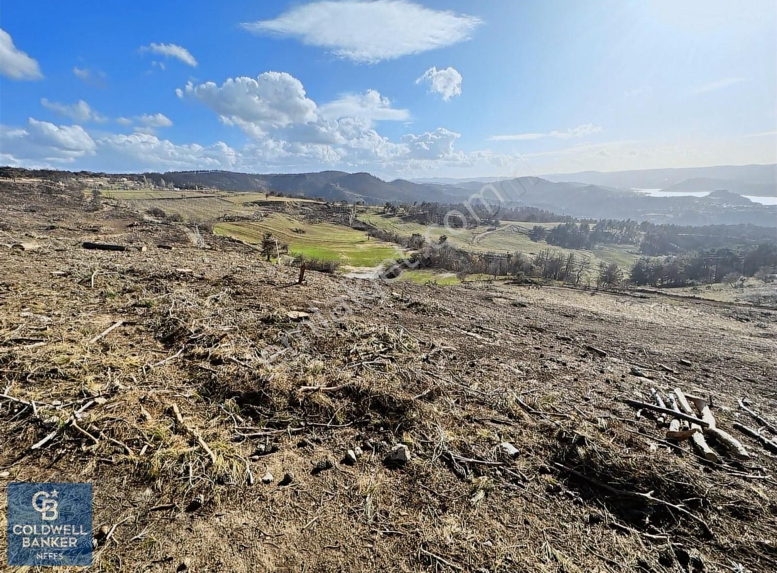 Çanakkale Merkez Kemel Köyü Satılık Tarla Çanakkale Kemel Köyünde 5.332 M2 Satılık Baraj Manzaralı Tarla !