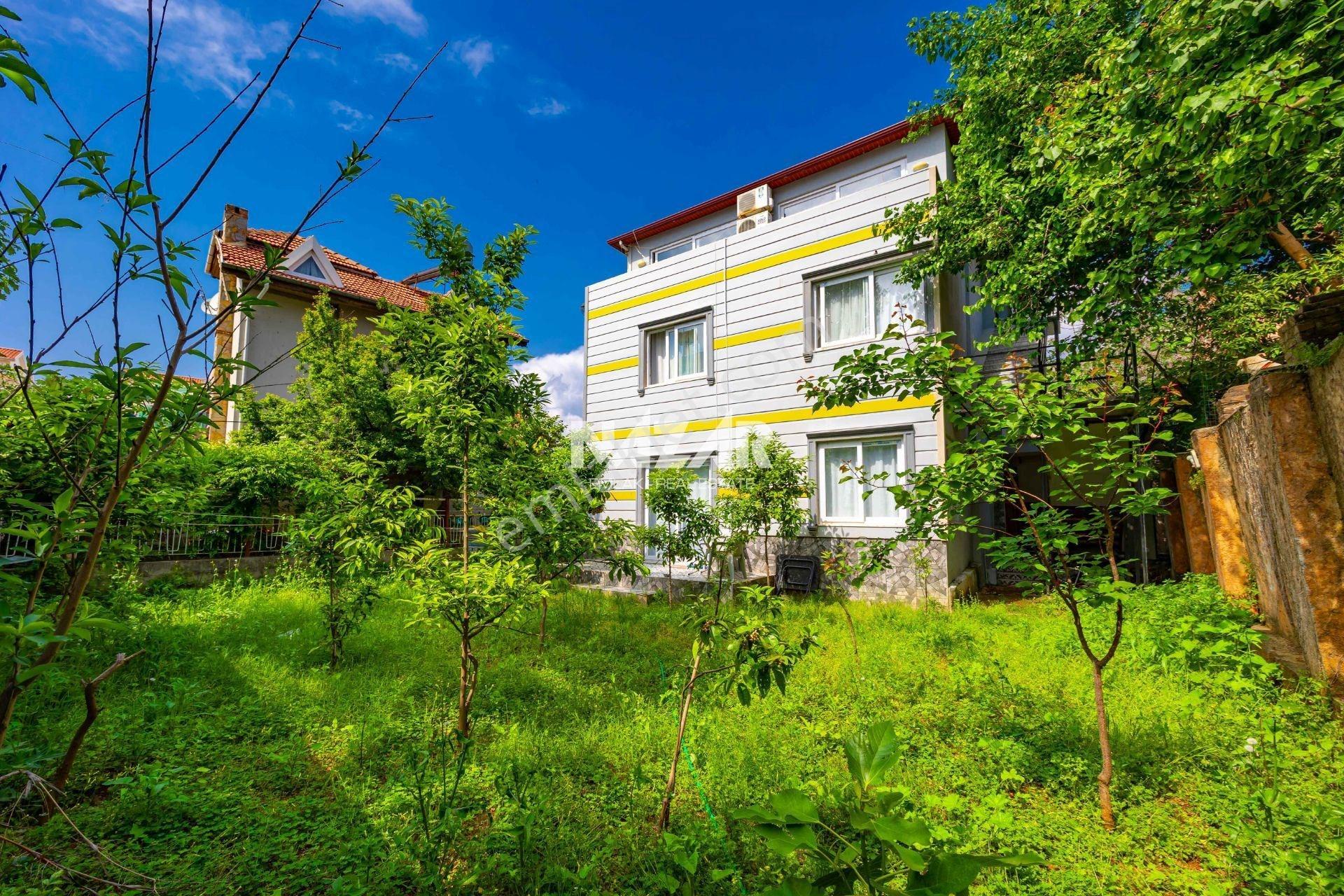 Alanya Kestel’de Satılık 7+5 Müstakil Villa - Görsel 9