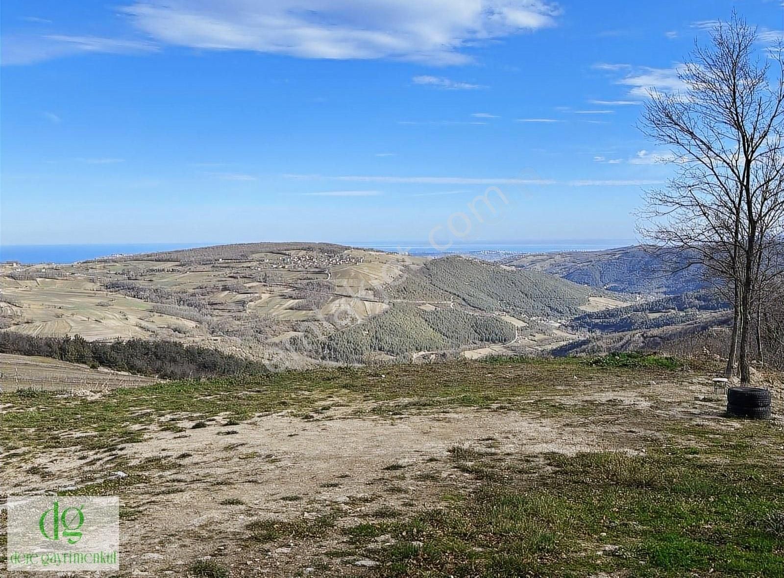 Atakum Akalan Satılık Tarla Akalanda Doğa Deniz Manzaralı Satılık 1780 M2 Tarla