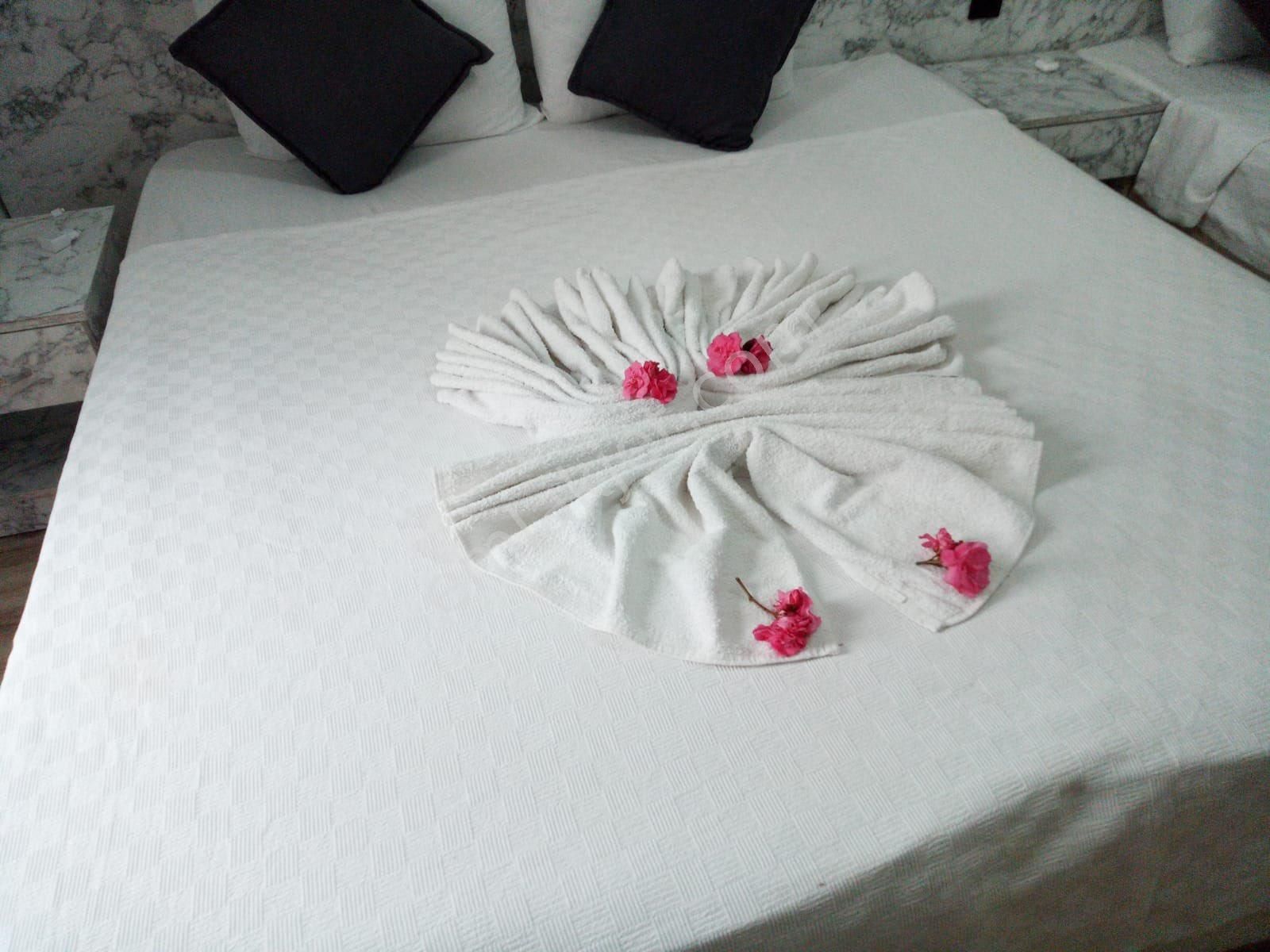 Antalya Çarşı Merkezi Kapalı Yol Üç Kapılar Yürüme Mesafesi Günlük Haftalık Sezonluk Kiralık Otel - Görsel 17