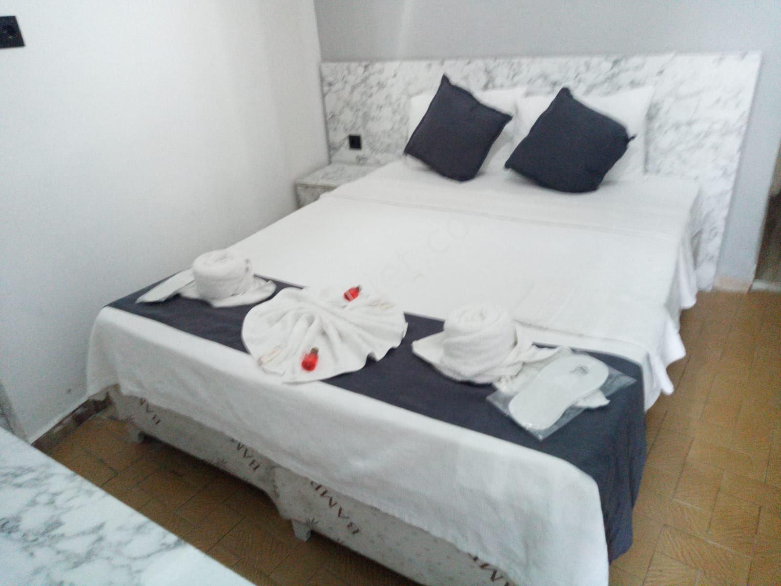 Antalya Çarşı Merkezi Kapalı Yol Üç Kapılar Yürüme Mesafesi Günlük Haftalık Sezonluk Kiralık Otel - Görsel 15