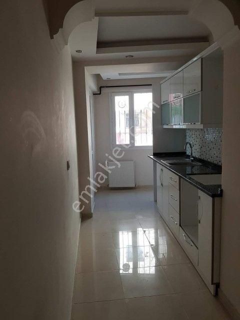 Bayraklı Postacılar Satılık Daire  BAYRAKLI POSTACILAR MAHALLESİNDE 3+1 SATILIK DAİRE