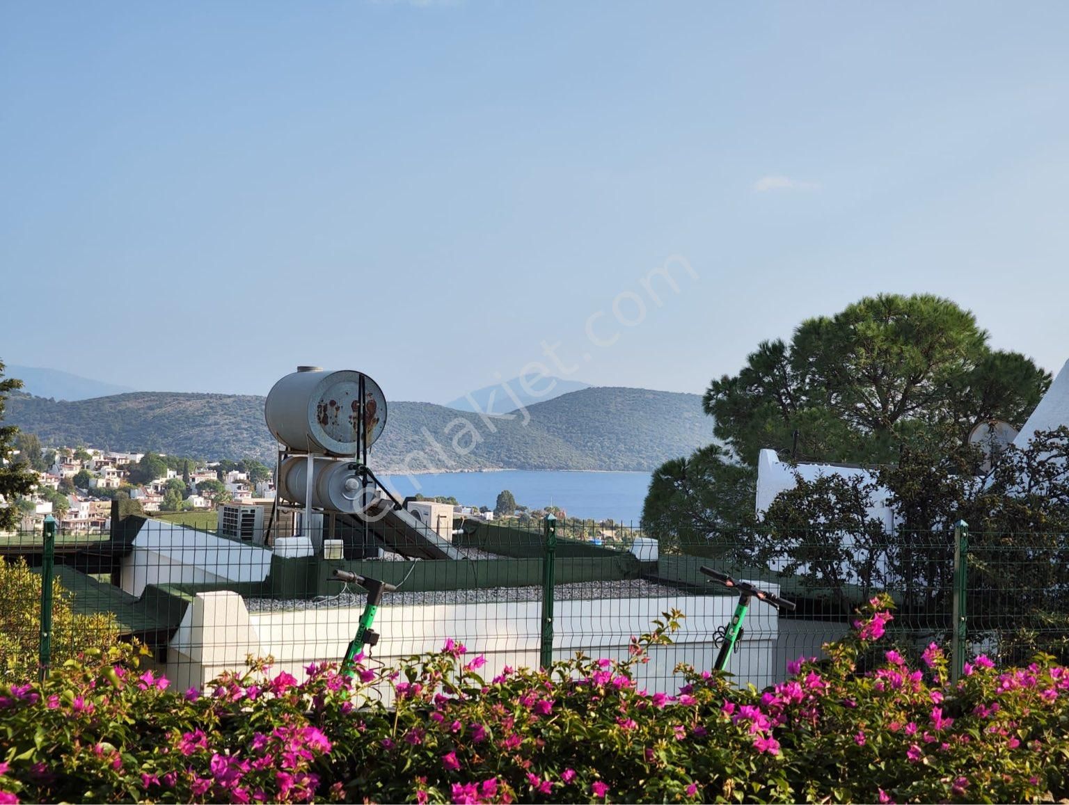 Bodrum Bitez Kiralık Residence  Bodrum Has Gayrimenkulden Aktur La Terazza Sitesinde Kiralık 2+1 