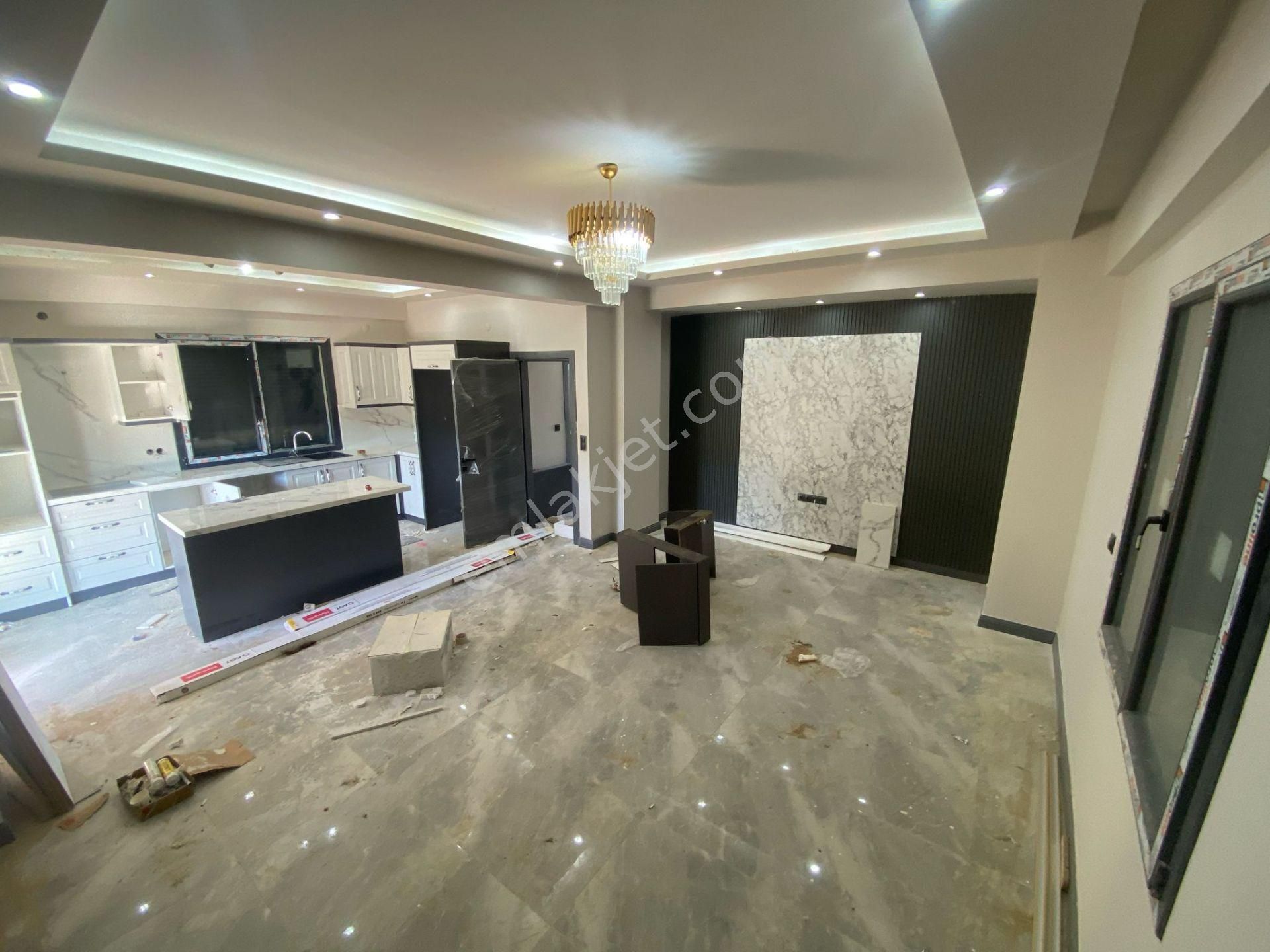 Poyraz Gayrimenkul'den Güre'de Satılık Havuzlu Müstakil Villa - Görsel 4