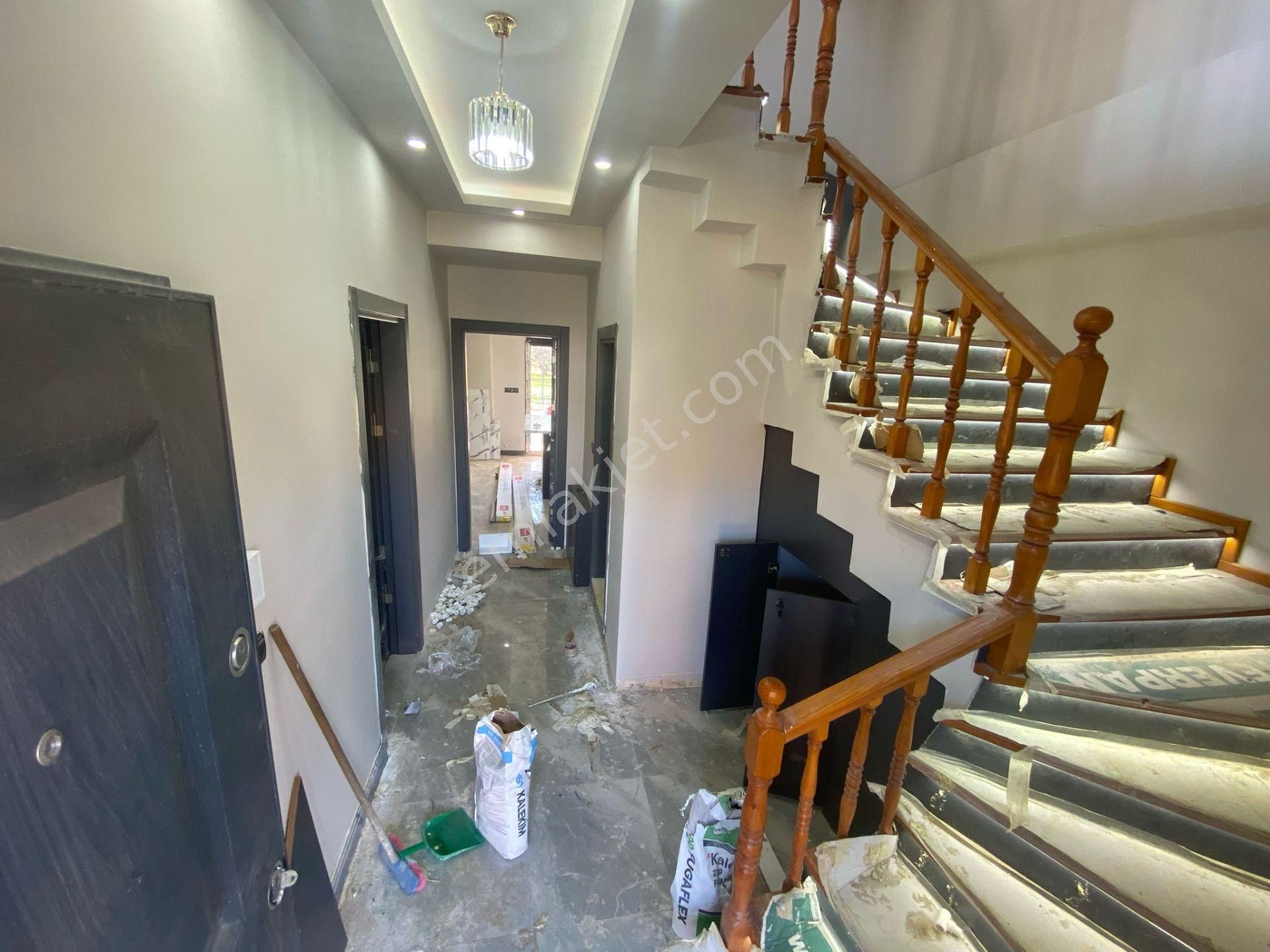 Poyraz Gayrimenkul'den Güre'de Satılık Havuzlu Müstakil Villa - Görsel 7