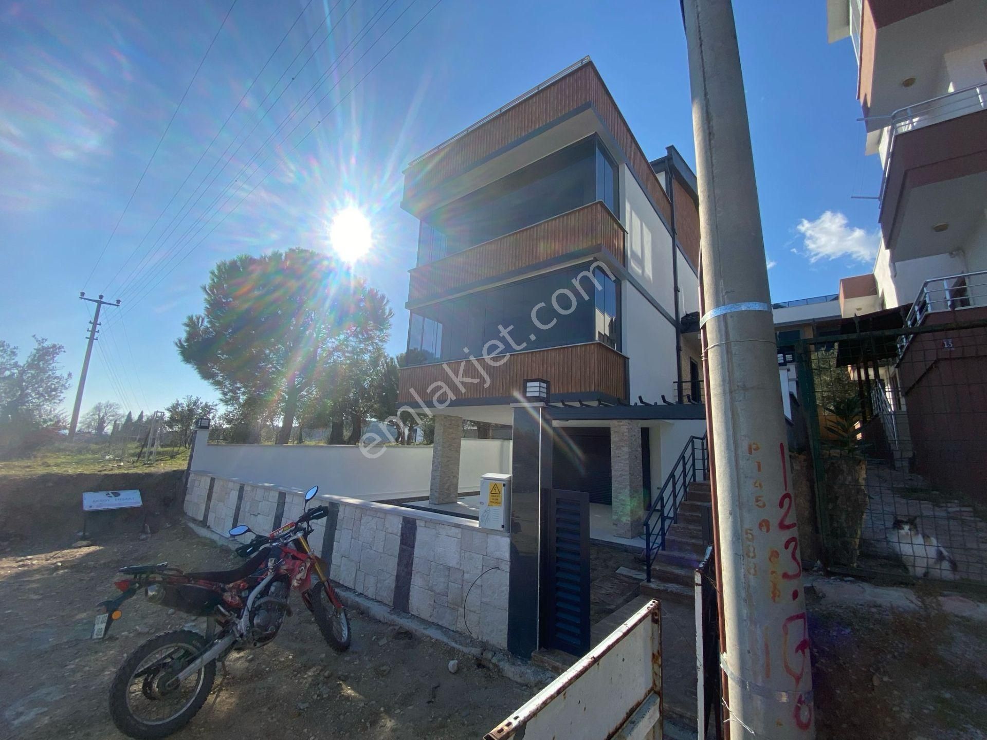 Poyraz Gayrimenkul'den Güre'de Satılık Müstakil Villa - Görsel 2