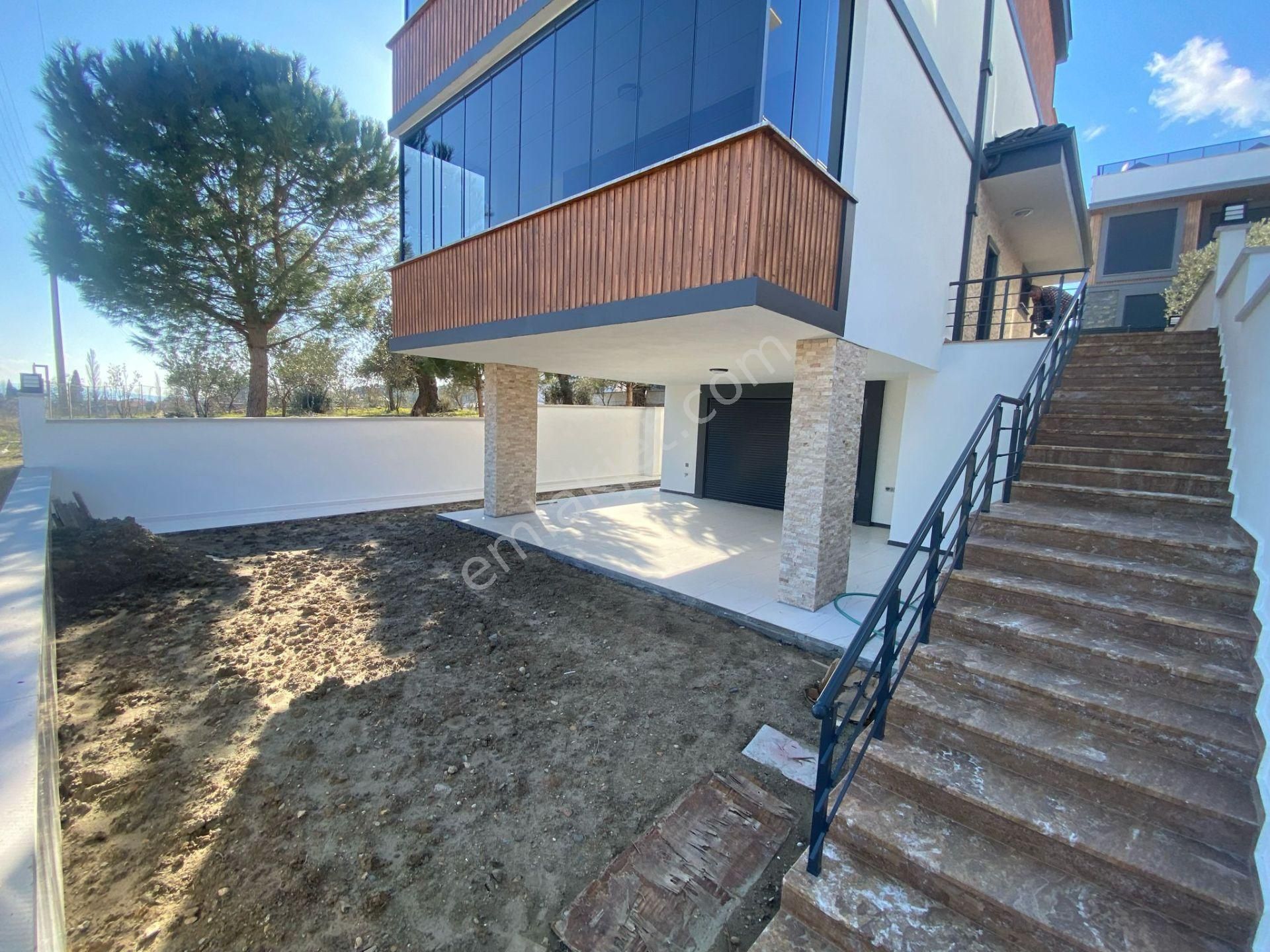 Poyraz Gayrimenkul'den Güre'de Satılık Müstakil Villa - Görsel 38