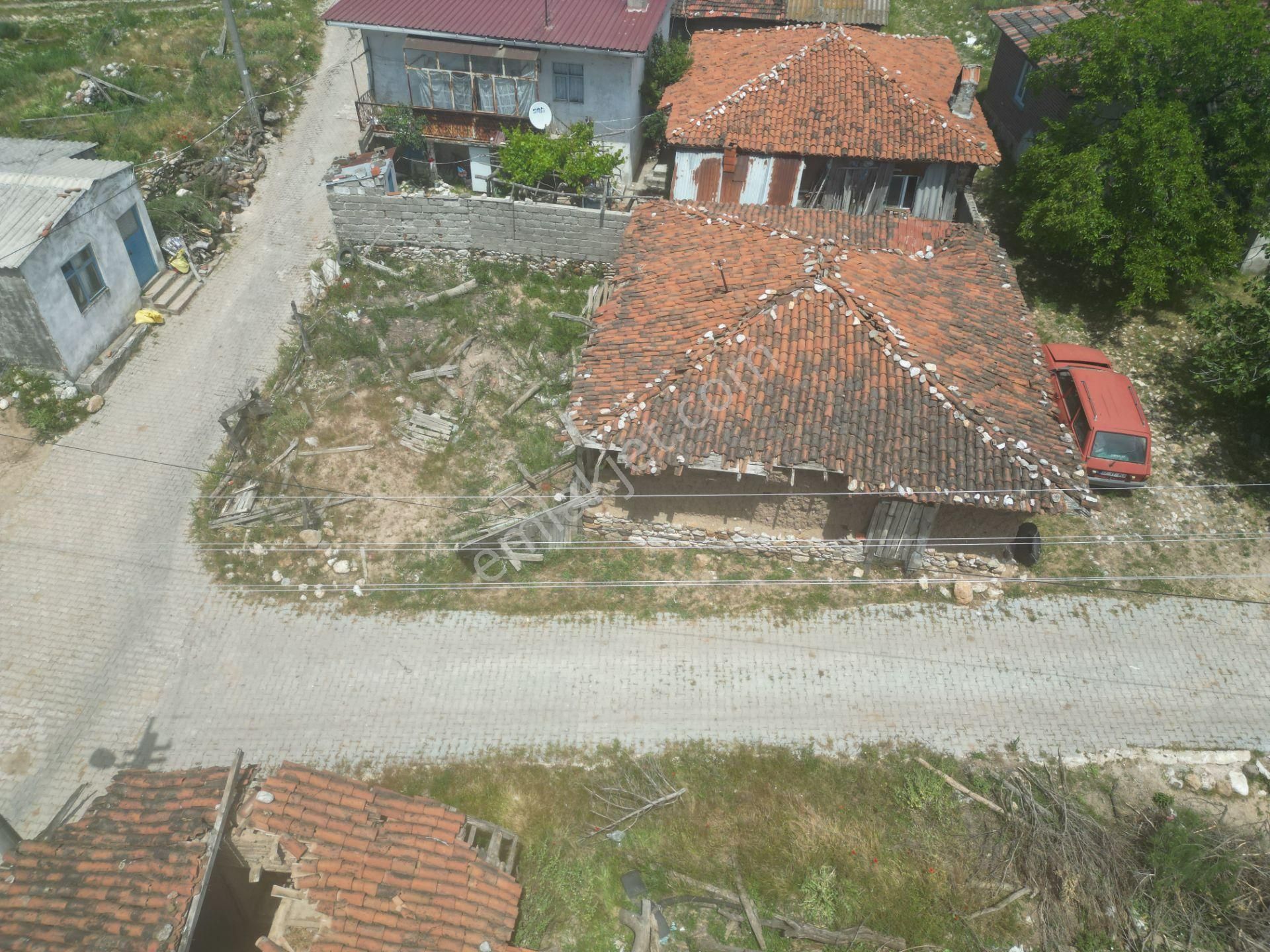 Bayramiç Alikabaklar Köyü Satılık Müstakil Ev  ÇANAKKALE BAYRAMİÇ ALİKABAKLAR KÖYÜ KAZ DAĞLARINDA FIRSAT ARSA