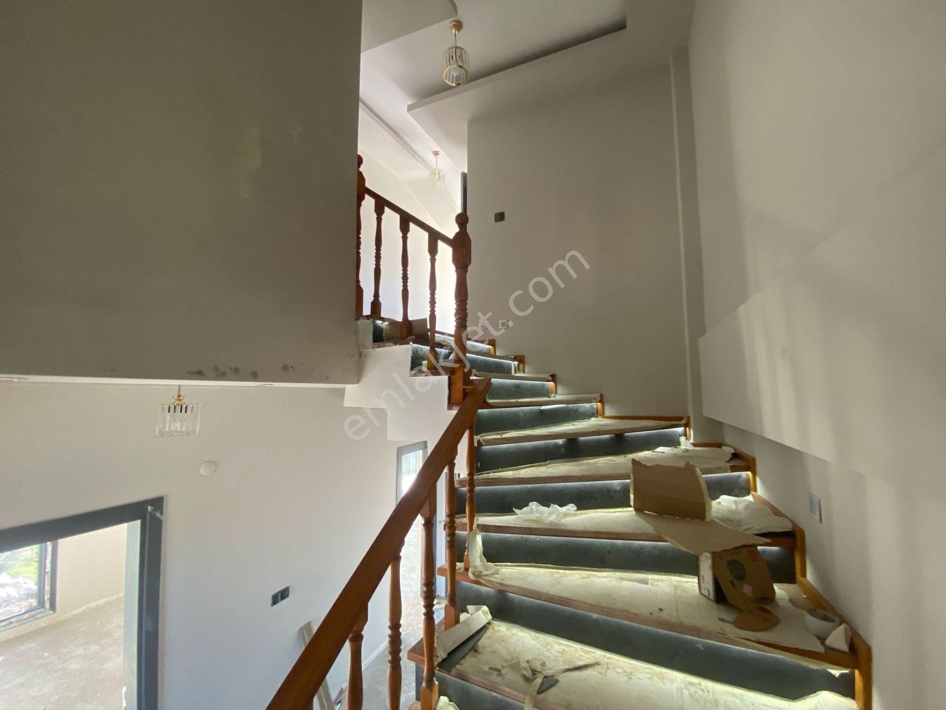 Sabri Pınarbaşı'dan Güre'de Satılık Müstakil Havuzlu Villa - Görsel 17