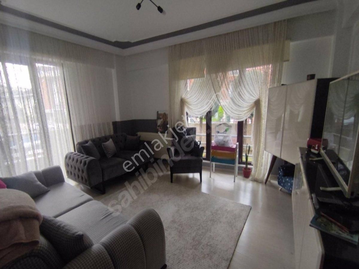 İzmit Cumhuriyet Satılık Daire REMAX TRUE GÜVENCESİ İLE PLAJYOLUnda SATILIK 2+1 DAİRE