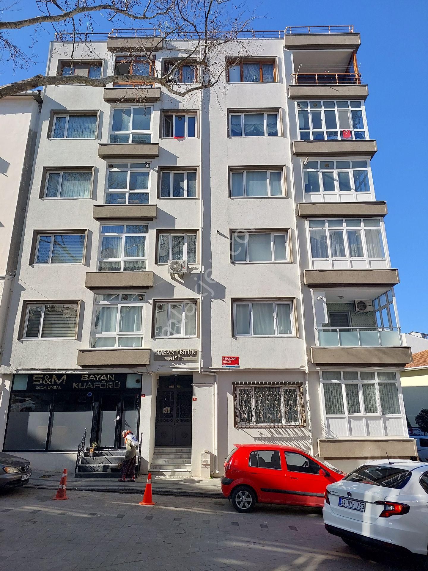 Silivri Alibey Satılık Daire  SİLİVRİ'DE EŞSİZ DENİZ VE ŞEHİR MANZARALI DUBLEX DAİRE 5+1+TERAS