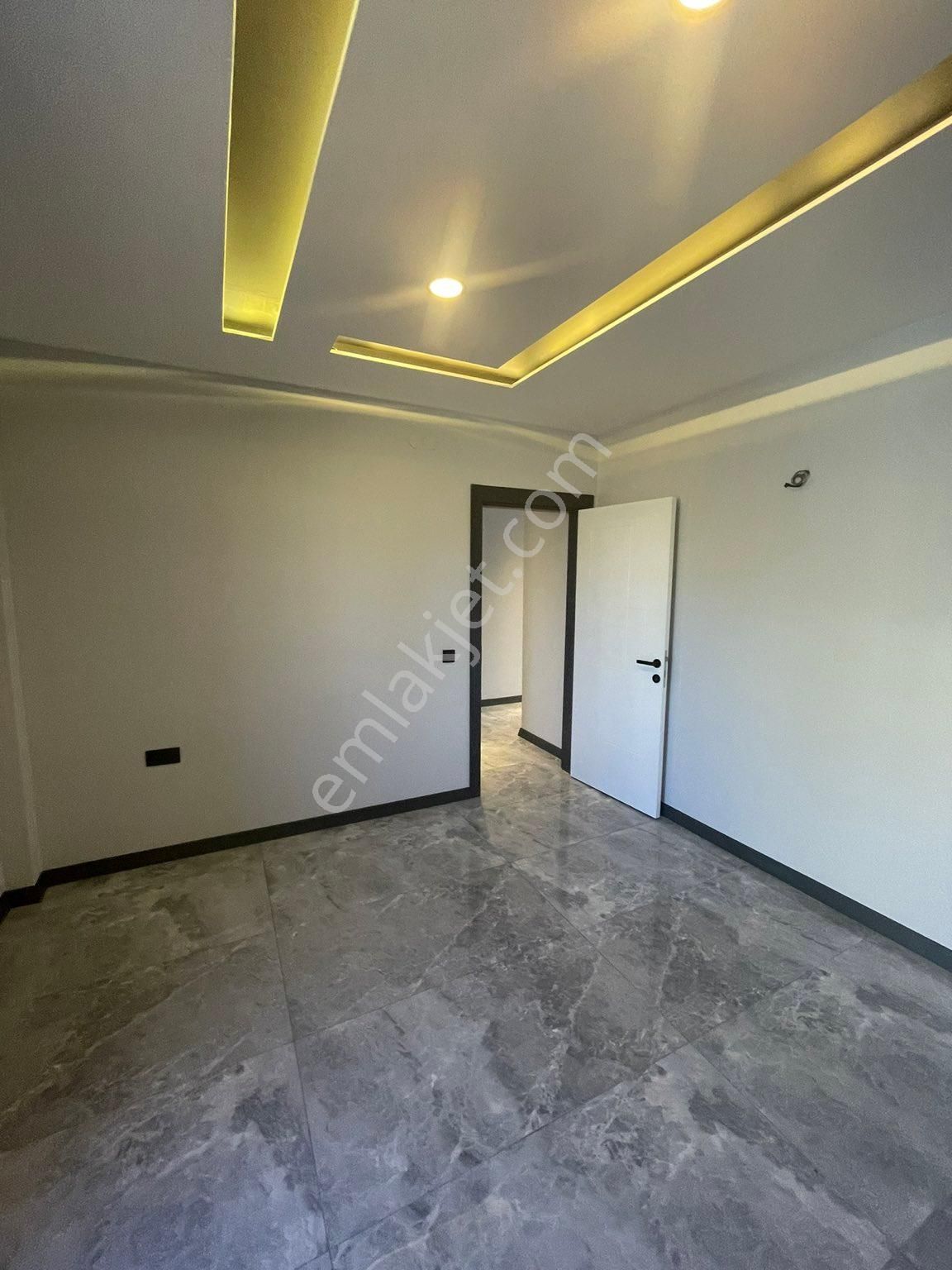 Kuşadası Kadınlar Denizinde Full Manzara Ve Havuzlu Satılık Villa - Görsel 12