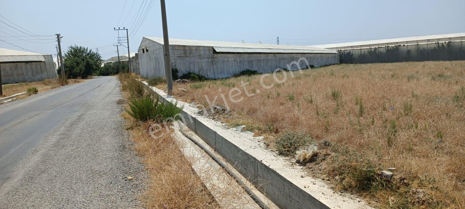 Bozyazı Karaisalı Satılık Tarla  HİLAL'DEN BOZYAZI KARAİSALIDA MERKEZE YAKIN ARSA