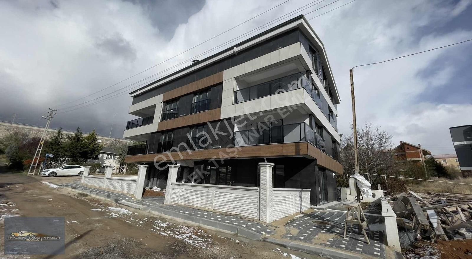 Gölbaşı Taşpınar Satılık Daire İNCEK TAŞPINAR EMLAK TAN İNCEK BULVAR YAKINI SATILIK 1+1 DAİRE