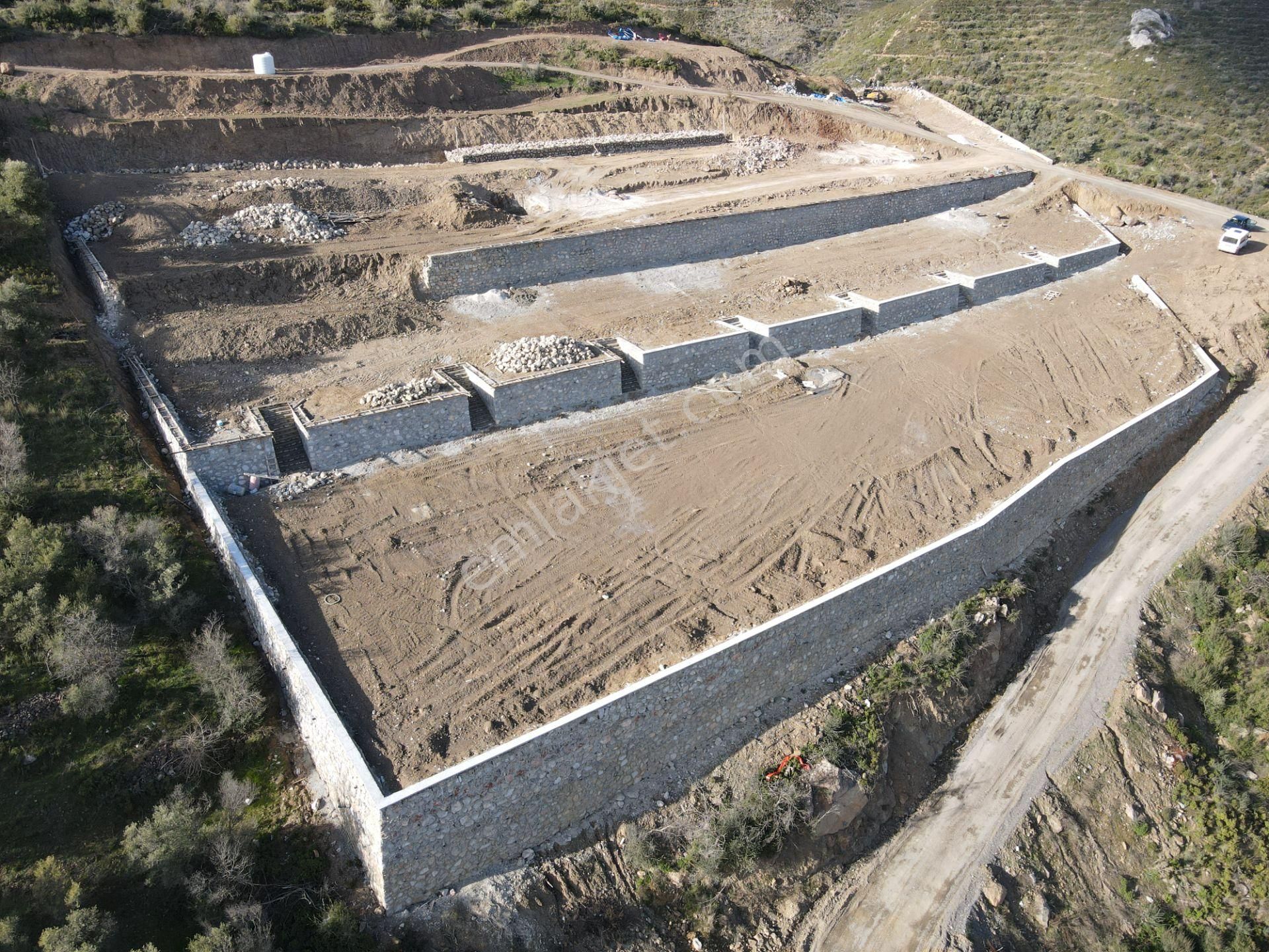 Çatalca'da Satılık 251 M2 Tapulu Taş Duvar Çevrili Doğa Harikası Bahçeler - Görsel 16