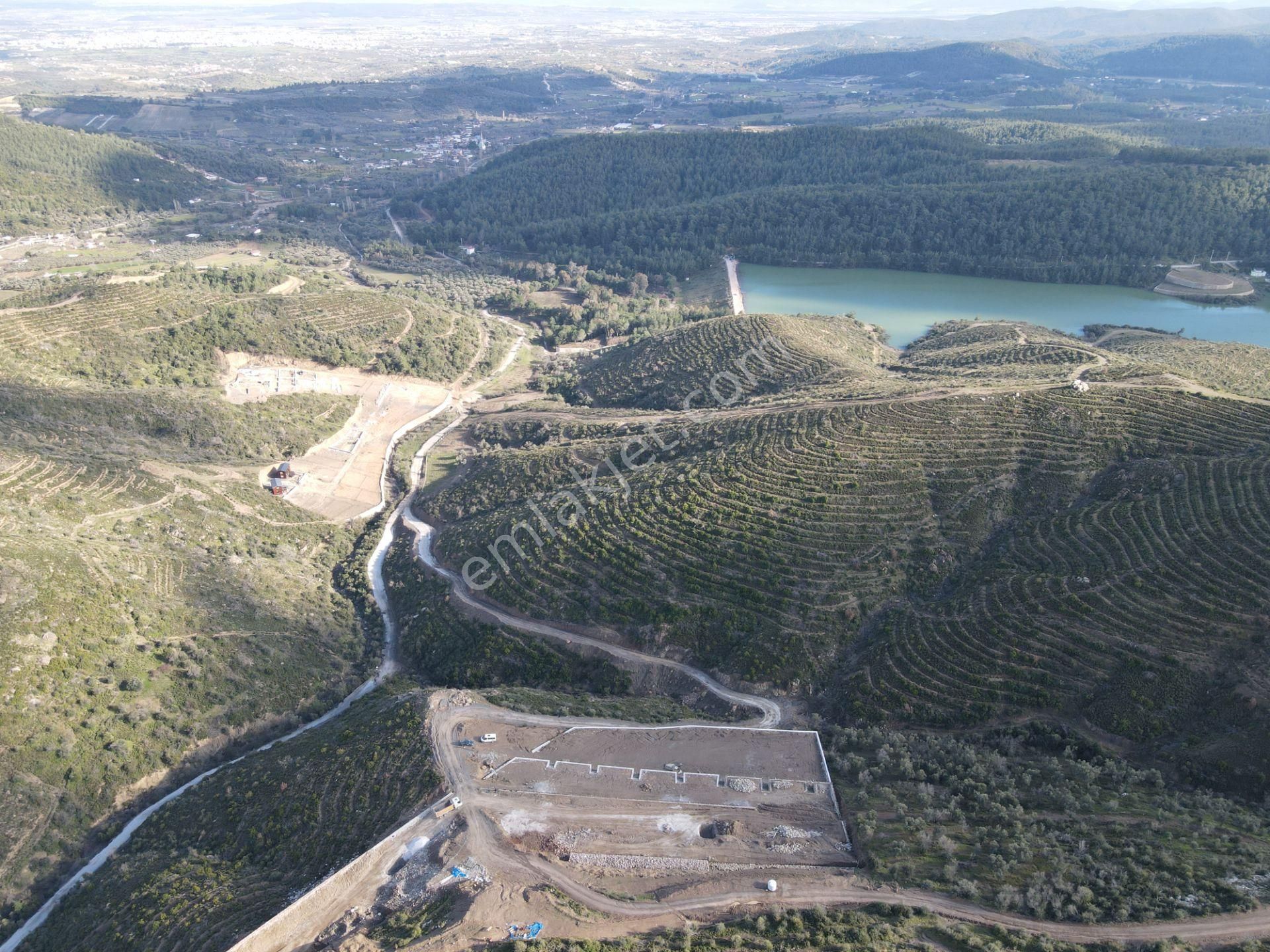 Çatalca'da Satılık 251 M2 Tapulu Taş Duvar Çevrili Doğa Harikası Bahçeler - Görsel 10