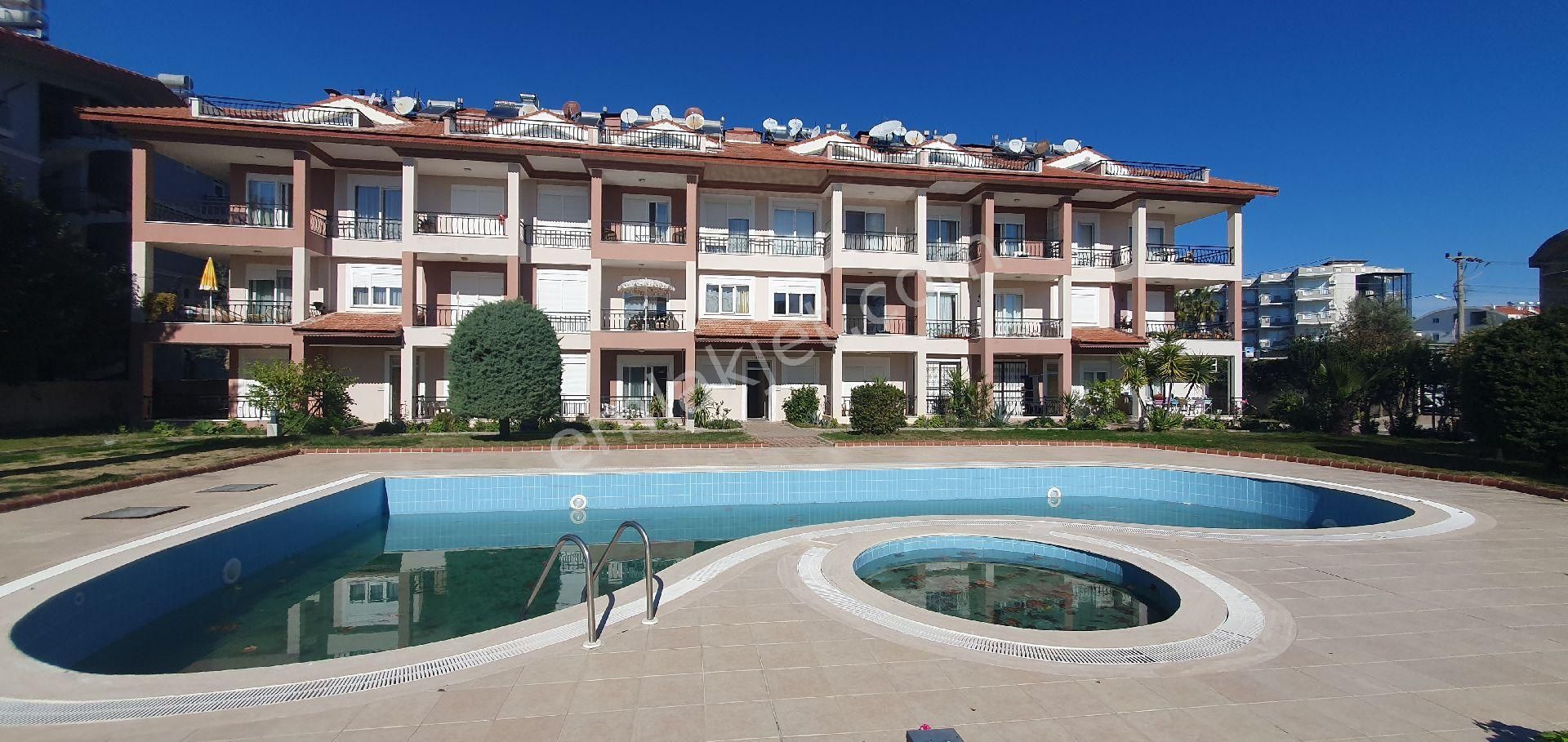 Manavgat Side Satılık Daire  Side'nin nezih bir sitesinde 2+1  giriş daire