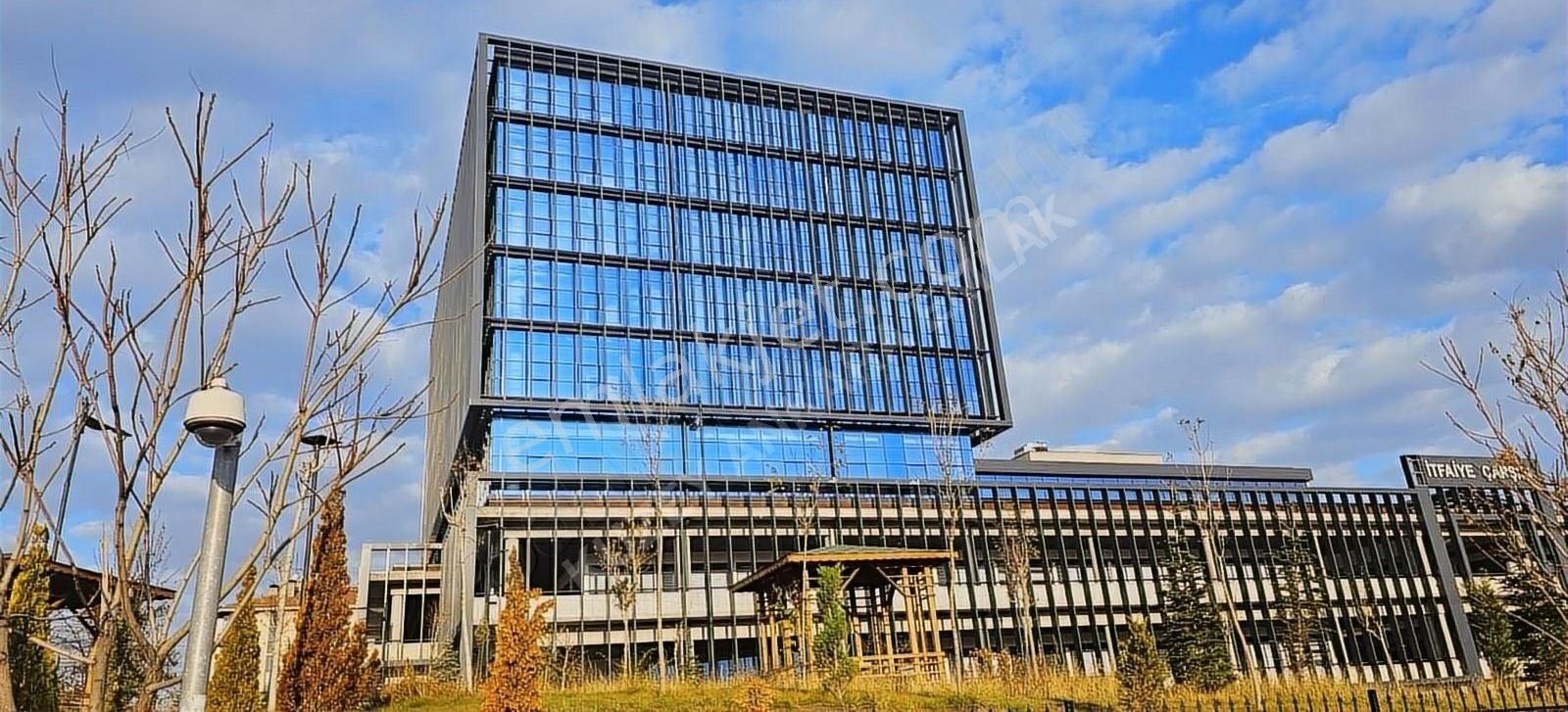 Muhteşem Lokasyon Metronun Dibi Anayol Üzeri Önü Açık 28 M2 Ofis - Görsel 8