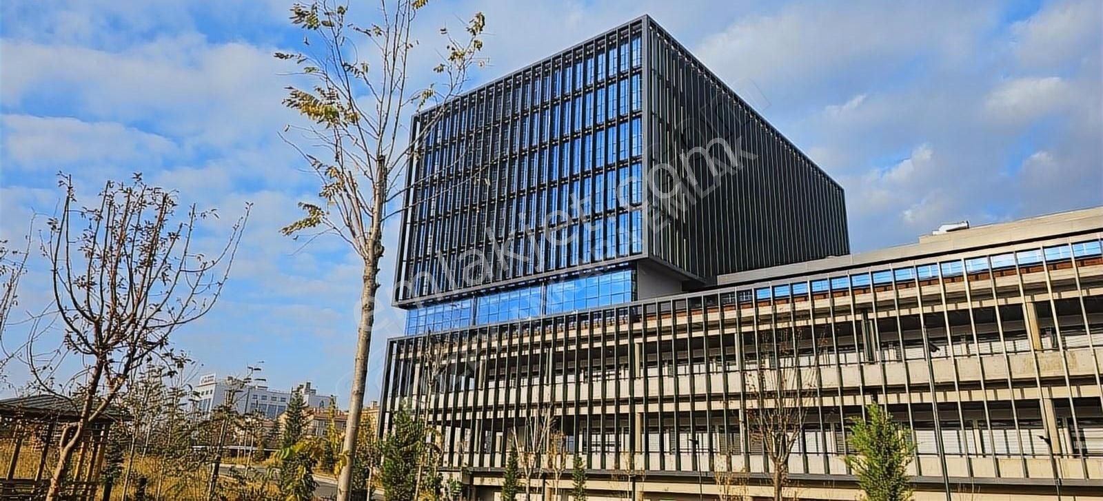 Muhteşem Lokasyon Metronun Dibi Anayol Üzeri Önü Açık 28 M2 Ofis - Görsel 15