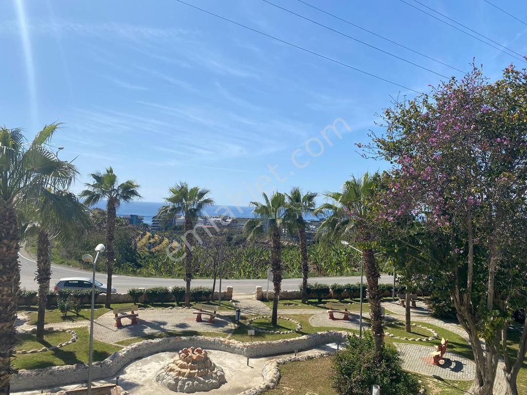 Alanya Kargıcak Satılık Villa  KARGICAKTA DENİZE 700 METRE SATILIK VİLLA 