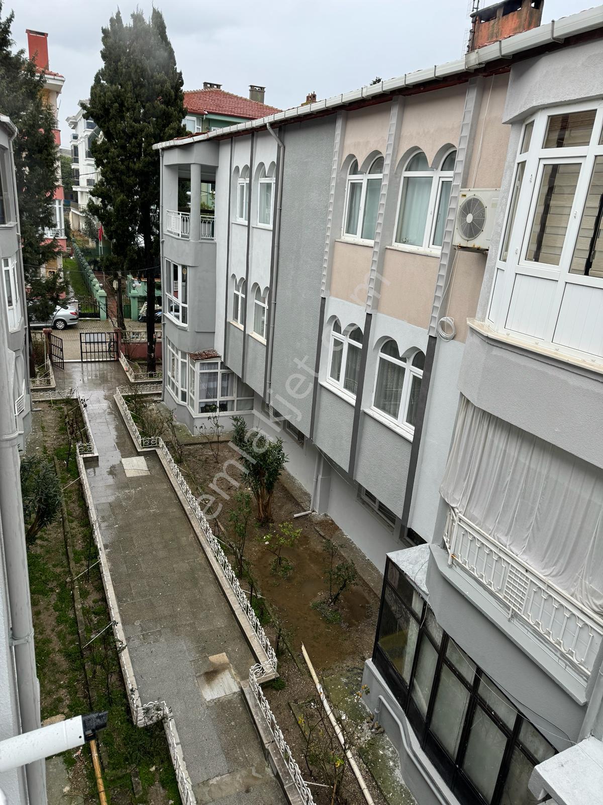 2+1 Masrafsız Merkezi Konumda Cumhuriyet Mah Denize 150 Mt Fırsat Daire - Görsel 16