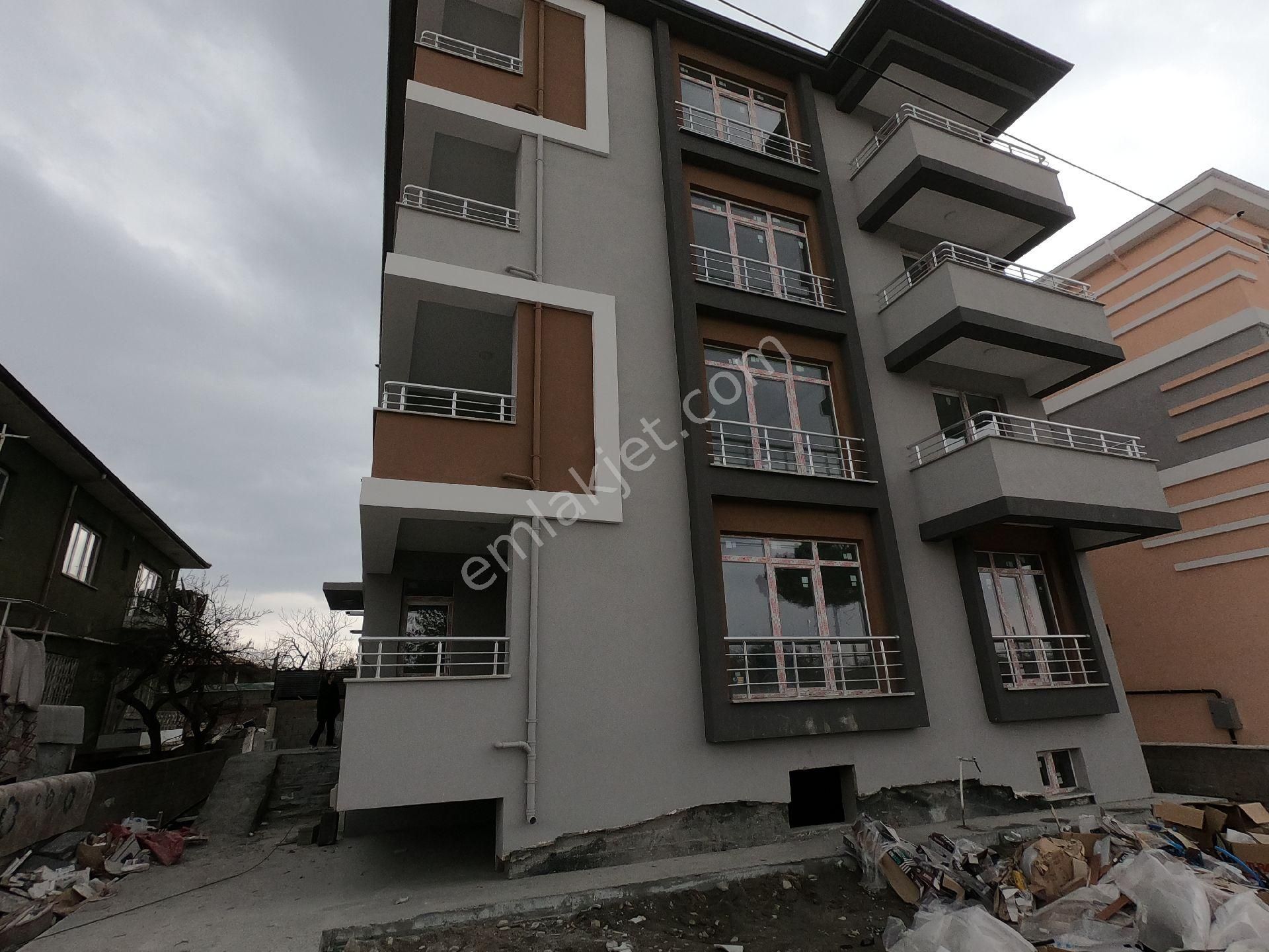 Erzincan Merkez Hocabey Satılık Daire ACAR GAYRIMENKULDEN HOCABEY MAHALLESİNDE SATILIK 2+1 DAİRE