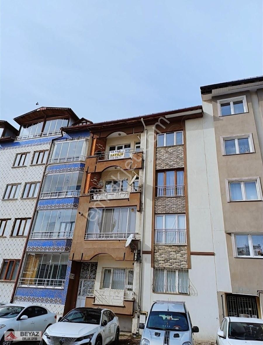 Sivas Merkez Örtülüpınar Satılık Daire Beyaz Emlak'tan Carşı Merkez Büyük Otel Arkası 3+1 Daire