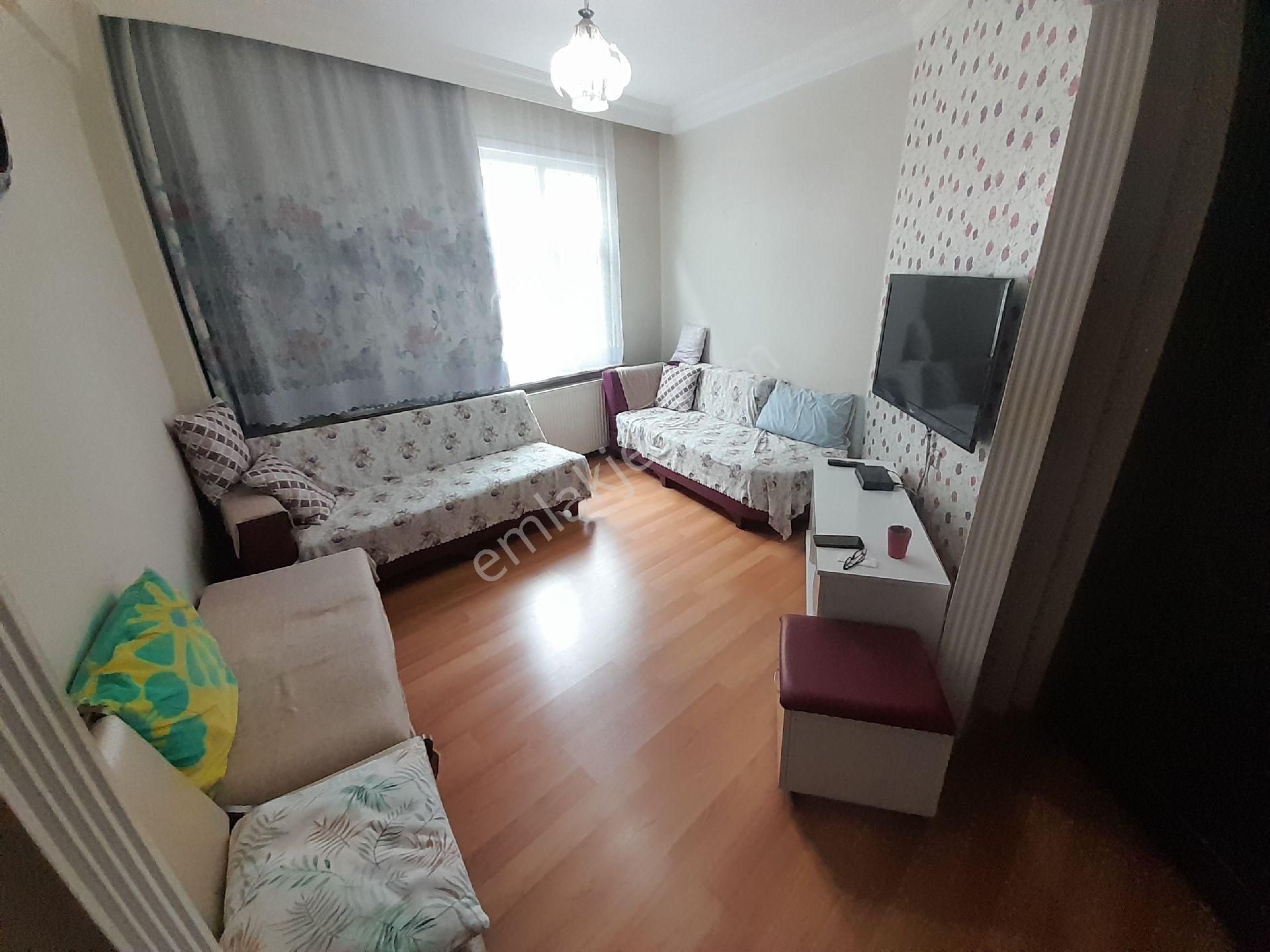 Fatih Silivrikapı Kiralık Daire KOCAMUSTAFAPAŞA YENİÇEŞME SOK 1+1 EŞYALI ÇIFTCEPHE KİRALIK DAİRE 