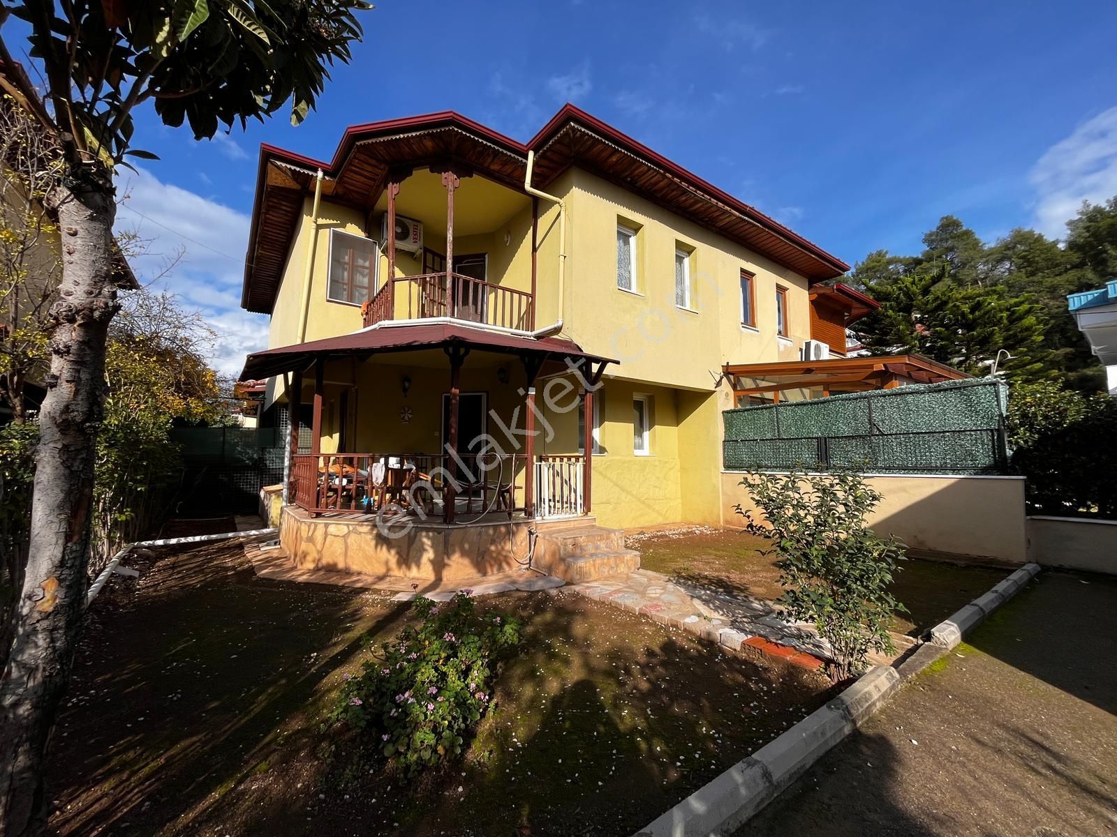 Marmaris Çamdibi Satılık Daire  SATILIK DUBLEKS EV (EVİN SAHİBİYİM)