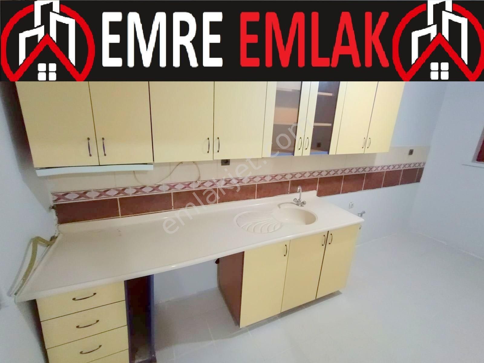 Etimesgut Süvari Satılık Daire  ꧁꧂EMRE EMLAKTAN꧁꧂SÜVARİ'DE ARAÇ TAKASLI 2+1 SATILIK DAİRE