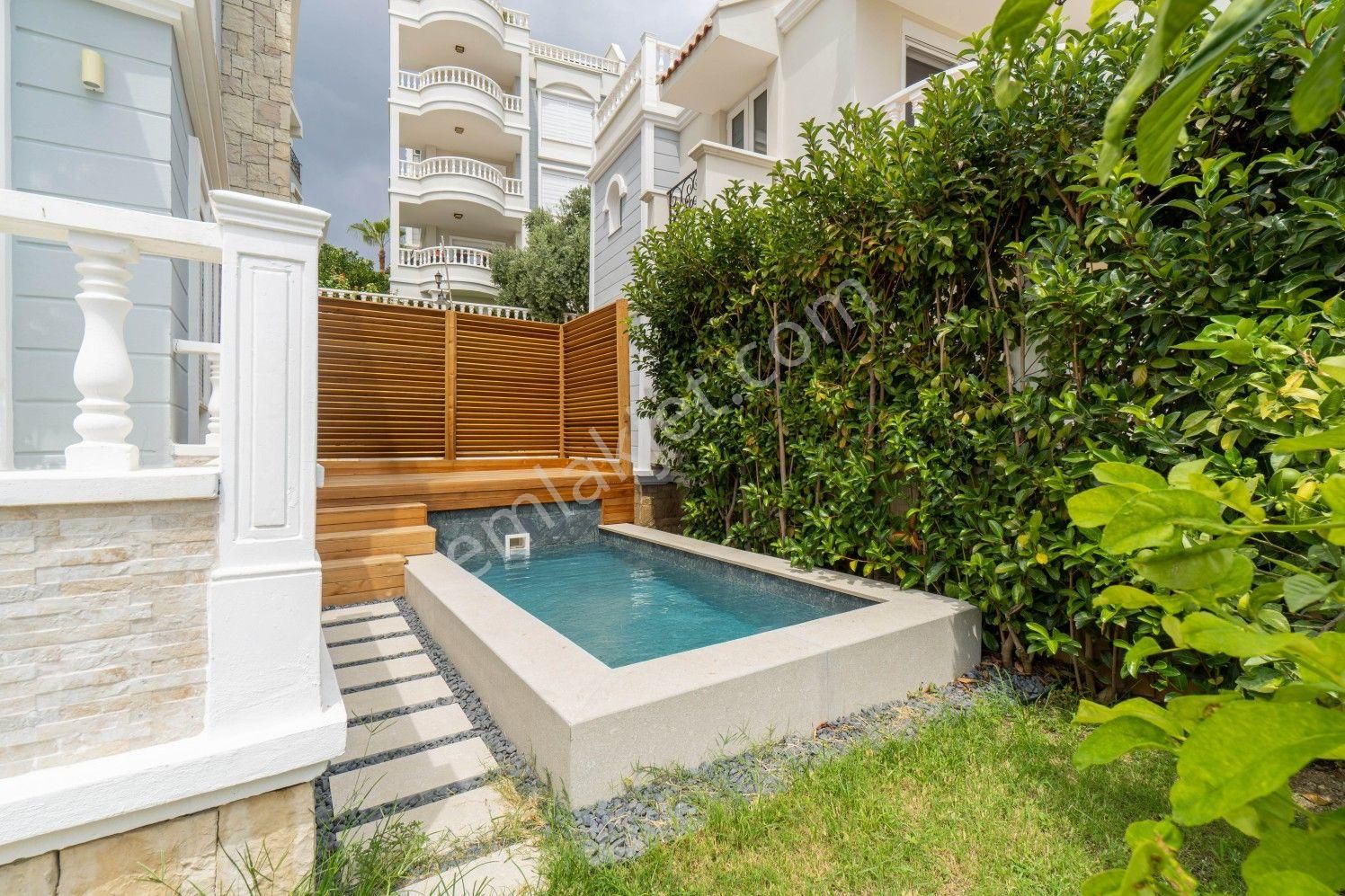 Alanya Cikcilli'de İkamete Ve Vatandaşlığa Uygun Satılık Manzaralı Oasis Villa - Görsel 34