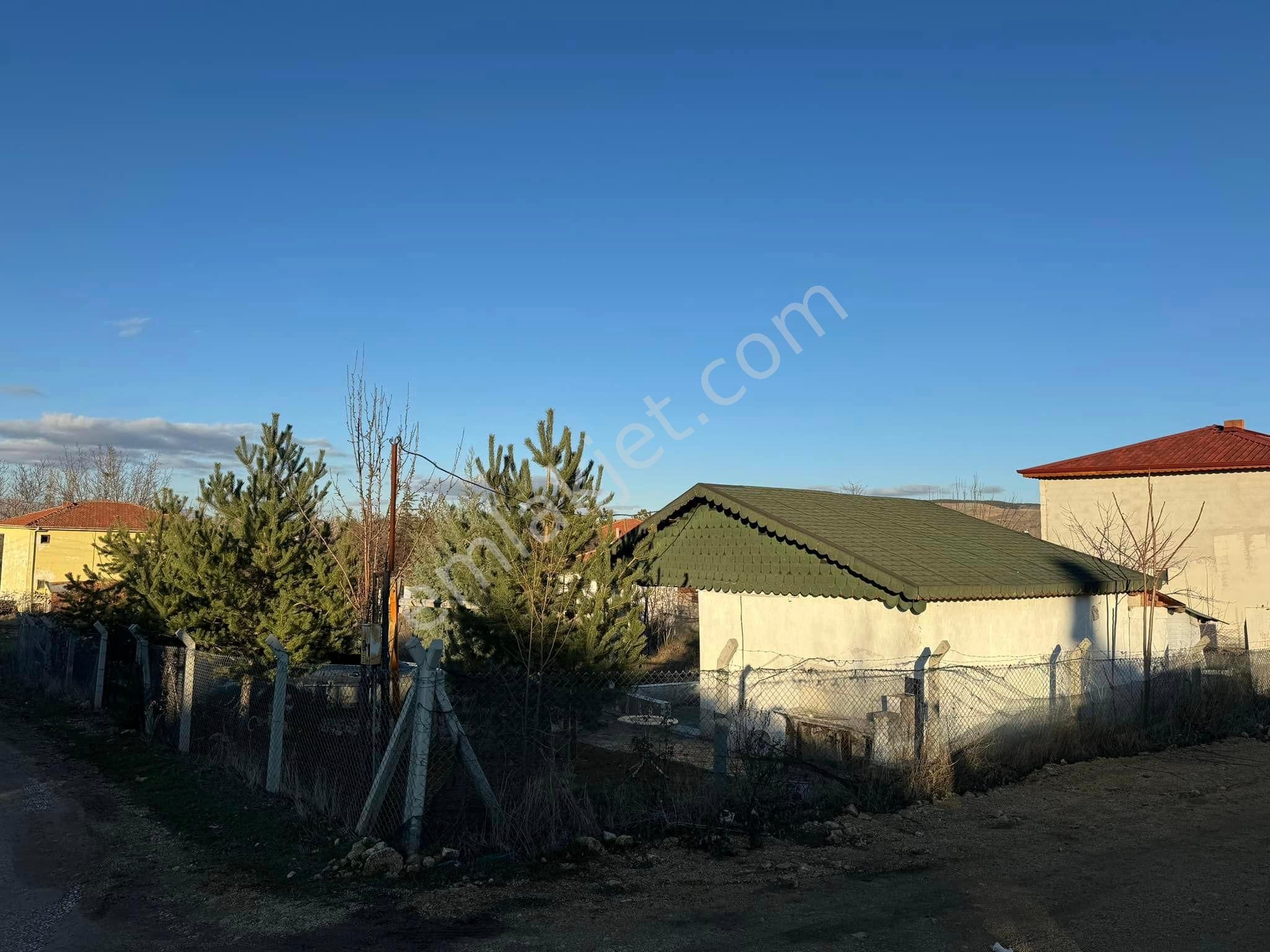 Kırıkkale Merkez Ahılı Köyü (Ömerli) Satılık Bağ & Bahçe  krıkkale merkez ahalı yolu satılık hobi bahçesi
