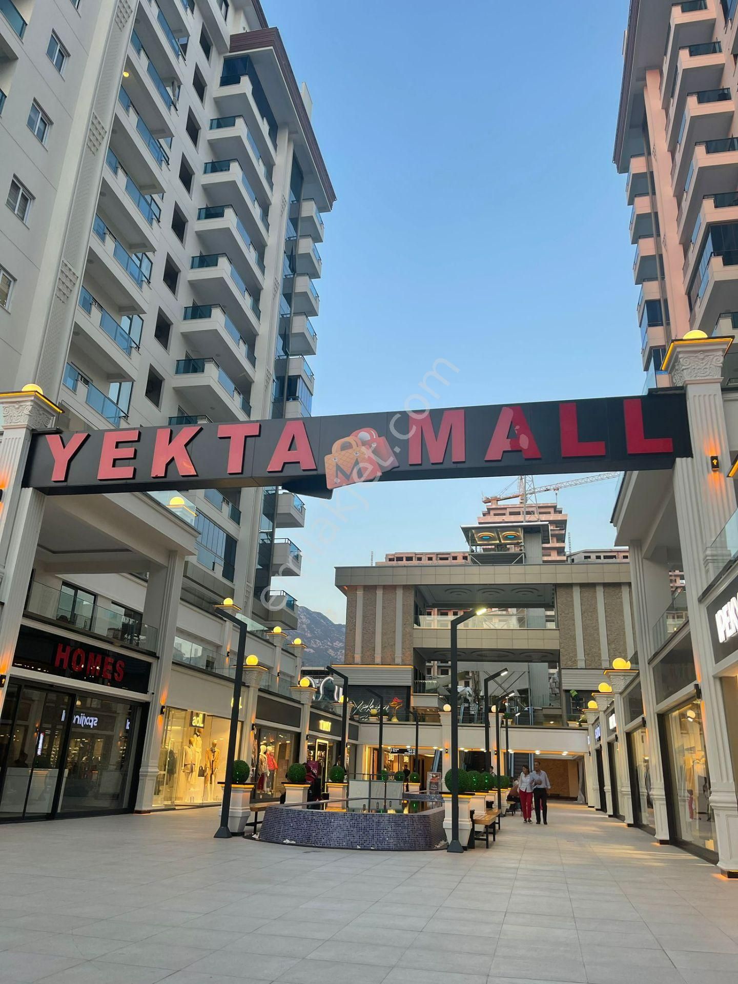 Alanya Mahmutlar Satılık Daire  ALANYA-Mahmutlar / Satılık 1+1 Daire / YEKTA TRADE CENTER