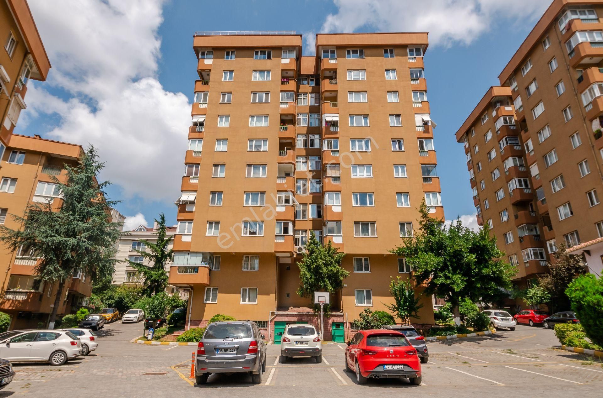 Ataşehir Yenişehir Satılık Daire ATAŞEHİR PINAR SİTESİ'NDE SATILIK MASRAFSİZ 3+1 DAİRE