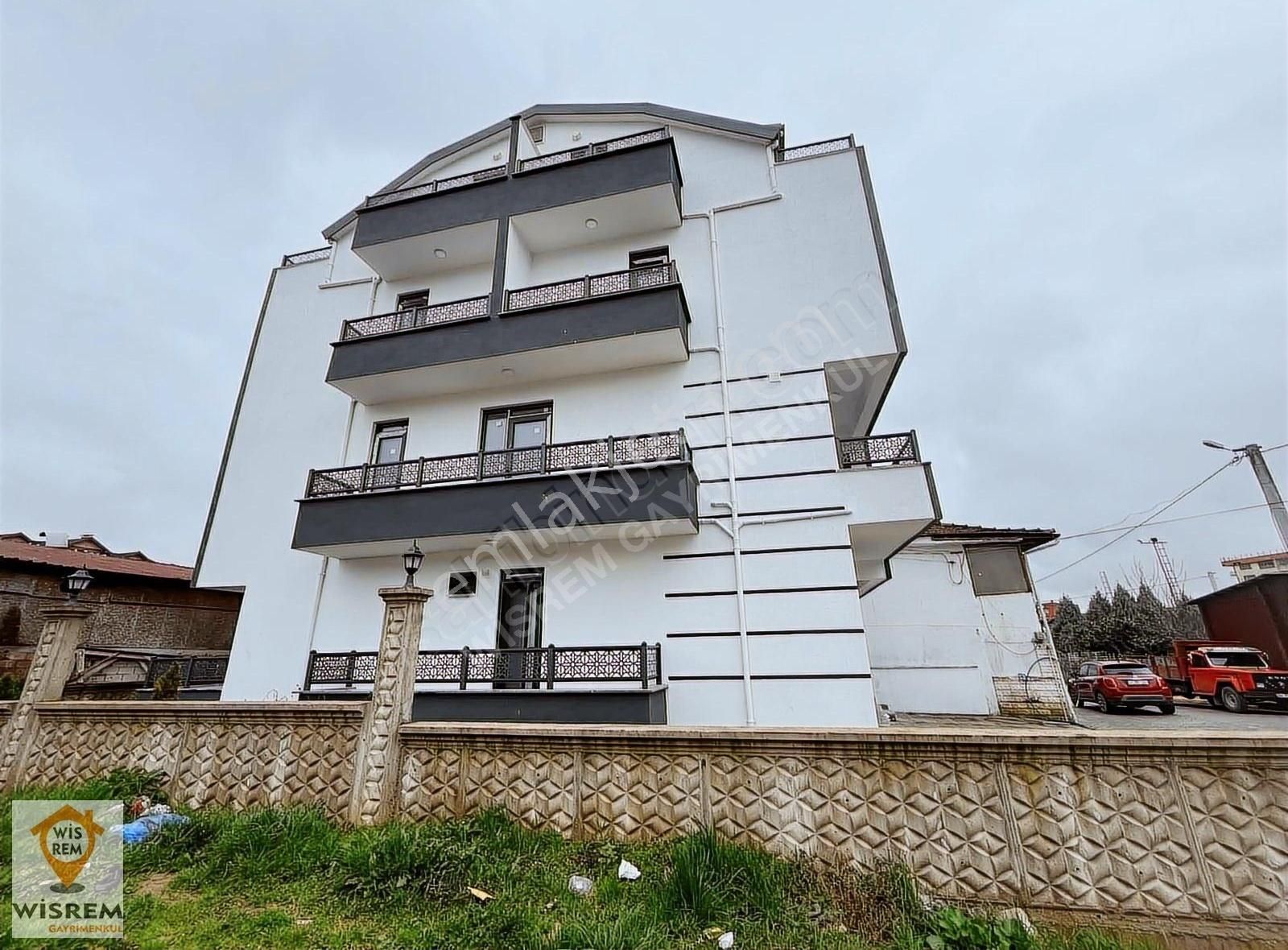 Kartepe Ataevler Satılık Daire KARTEPE ATAEVLER MH SATILIK 3+1 ARAKAT DAİRE