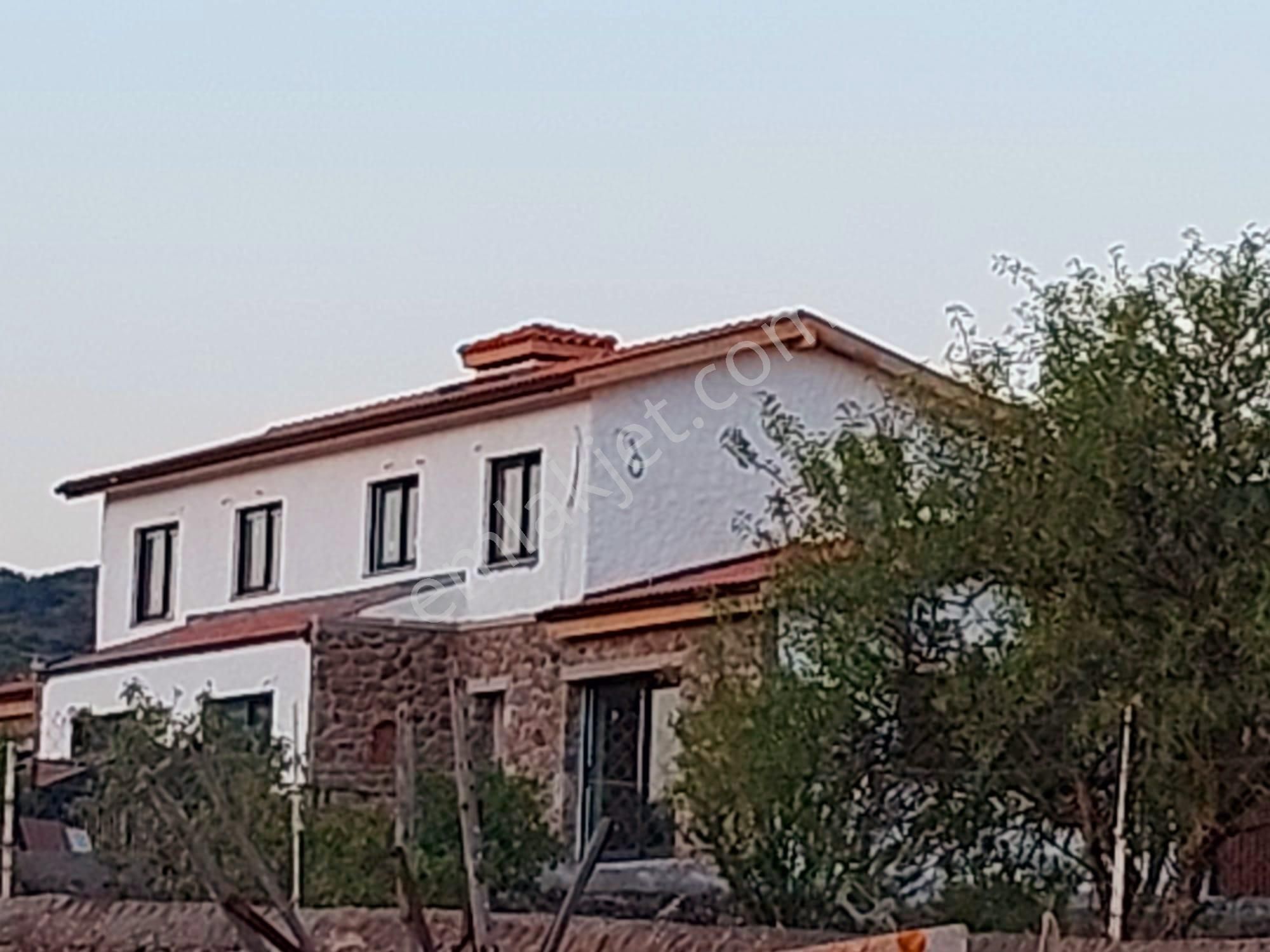 Urla Barbaros Satılık Villa Barbaros'ta Manzaralı Ve Esintili Lavanta & Zeytin Evleri