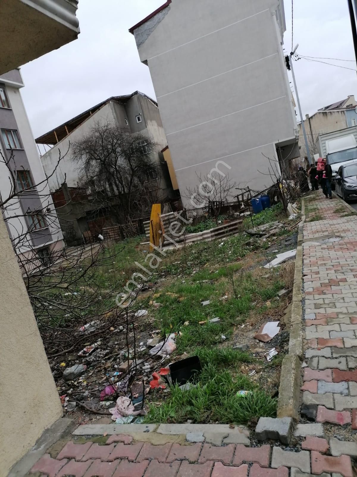 Arnavutköy Mavigöl Satılık Konut İmarlı Arnavutköy'ün Merkezinde Sahibinden Satılık İmarlı İfrazlı Arsa