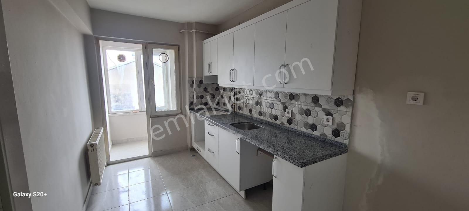 Kalkınma Cadde Üzeri 2+1 Kiralık Daire - Görsel 4