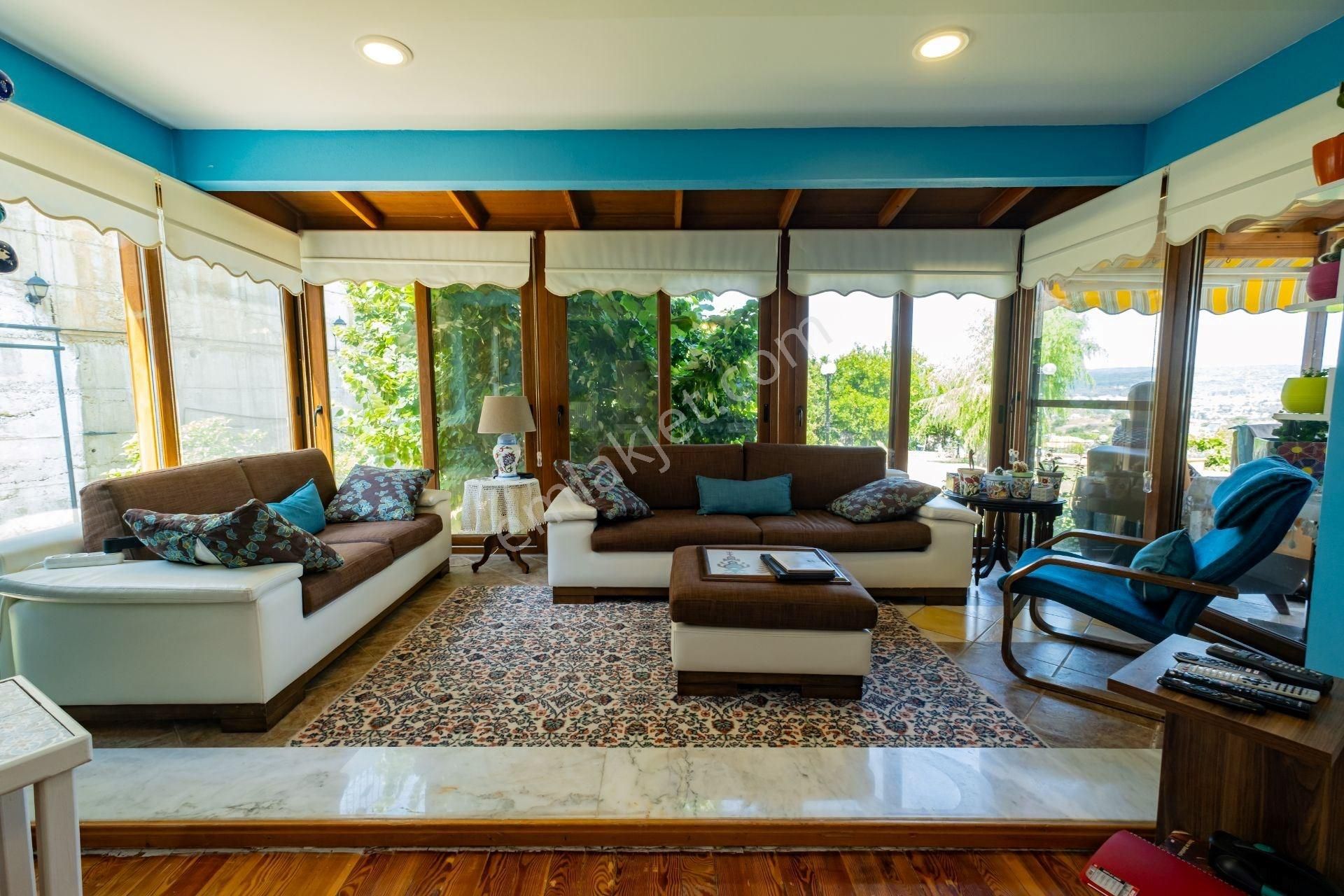 Urla Bademler'de Görülmeye Değer 1 Dönüm Arsa İçinde 3+1 Villa - Görsel 13