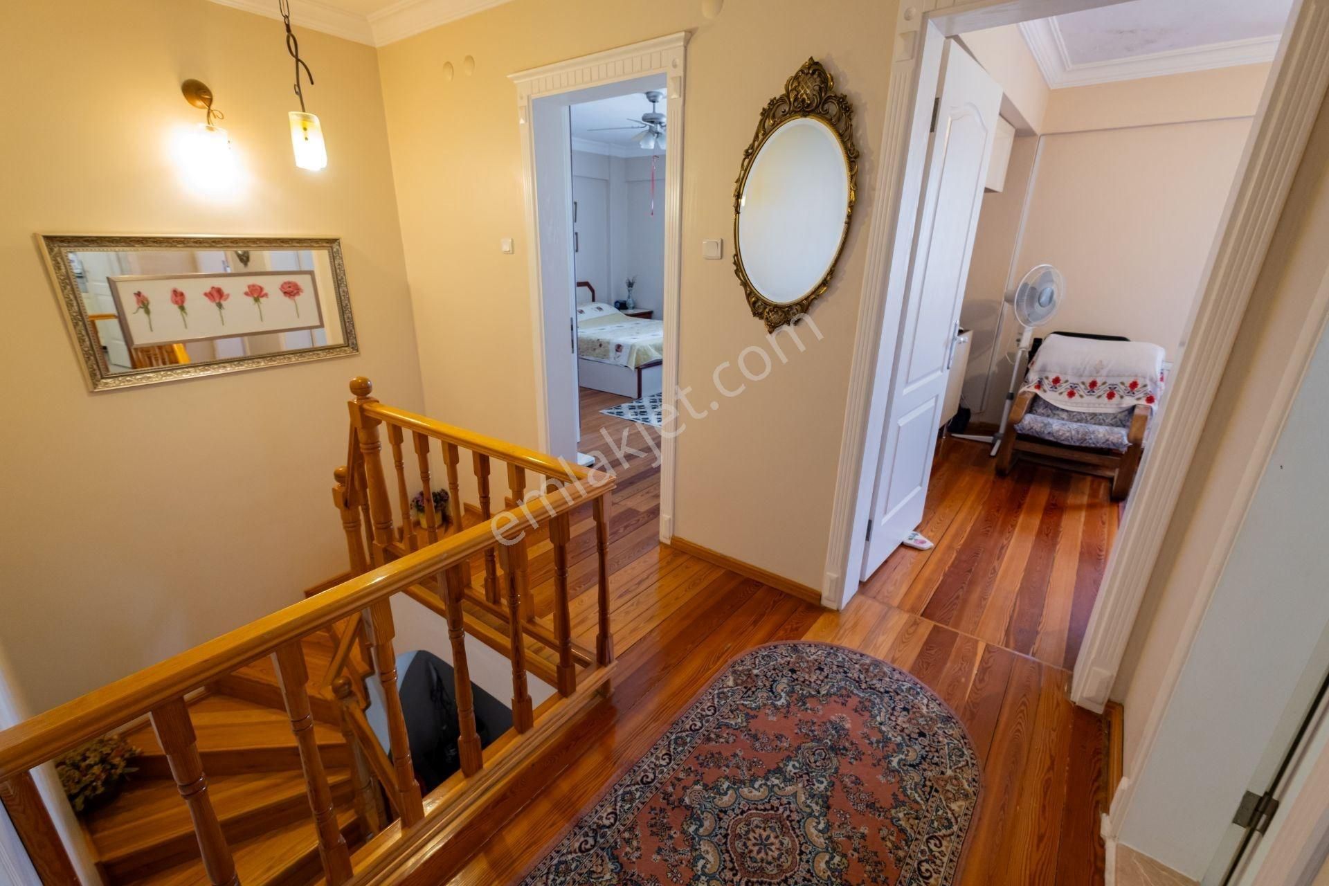 Urla Bademler'de Görülmeye Değer 1 Dönüm Arsa İçinde 3+1 Villa - Görsel 27