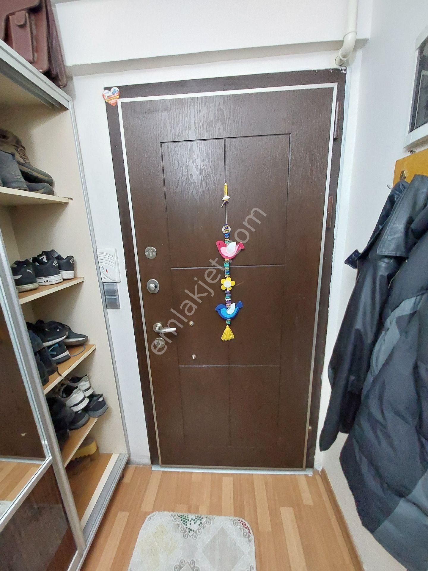 Nazilli Yıldıztepe Satılık Daire DOĞRU GAYRIMENKULDEN  YILDIZTEPE  MAHALLESİNDE 4+1 DOĞALGAZLI  TERTEMIZ DAİRE