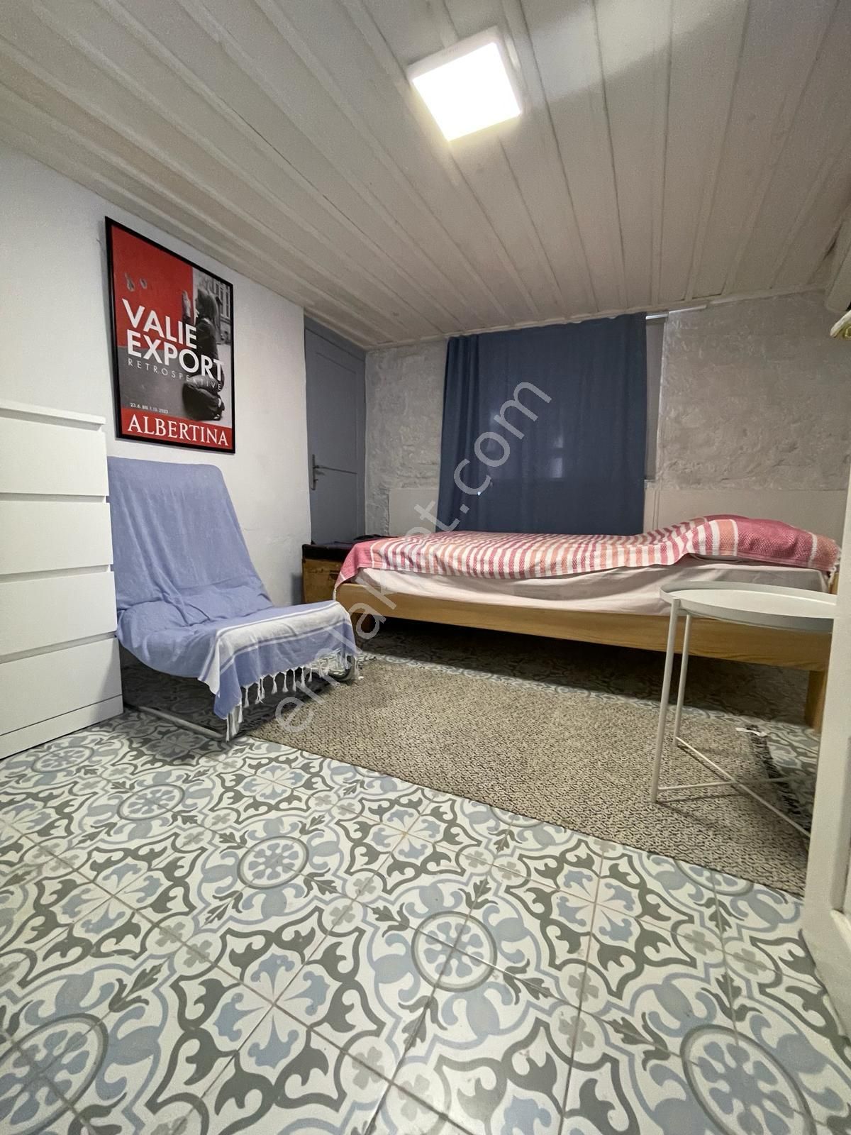 Ayvada'dan Ayvalık Merkez'de Teraslı 2 Katlı Taş Rum Evi - Görsel 14