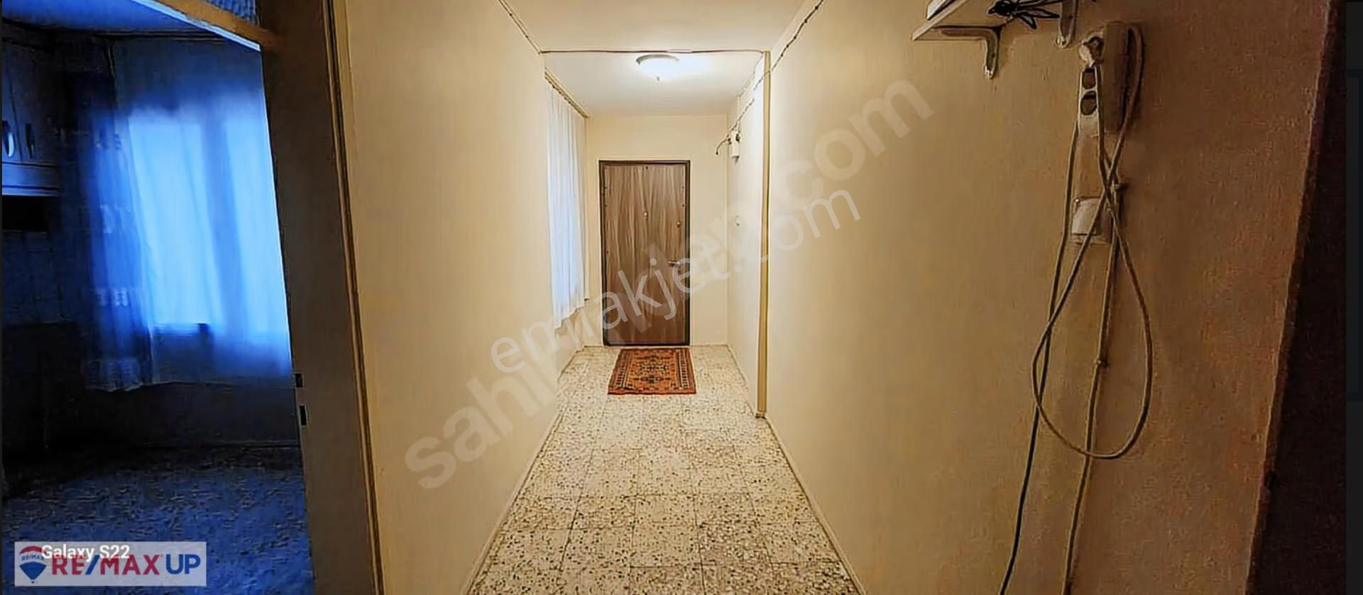 İzmir Karabağlar Peker Mh. Satılık 2 Katlı Bina - Görsel 27