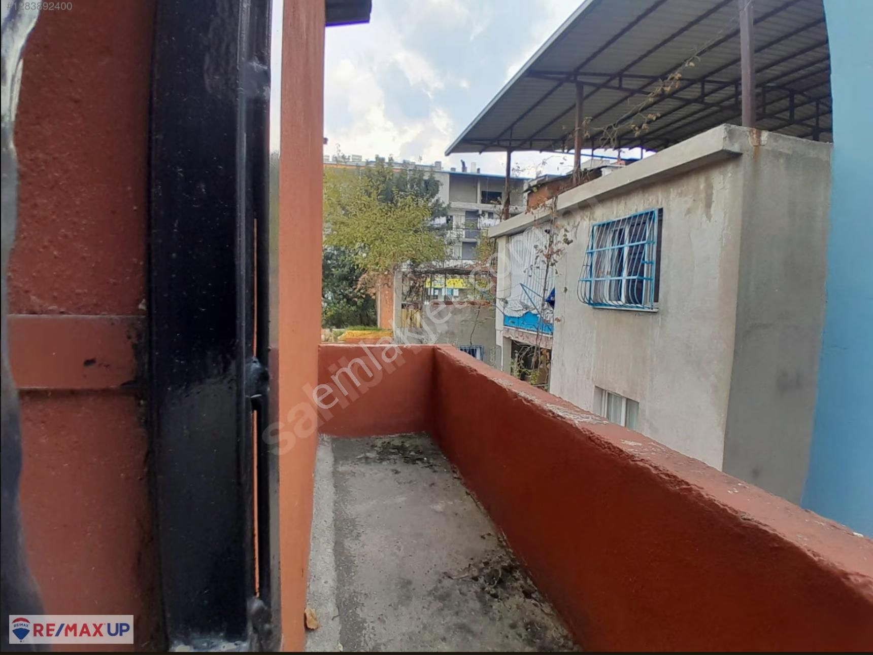 İzmir Karabağlar Peker Mh. Satılık 2 Katlı Bina - Görsel 5