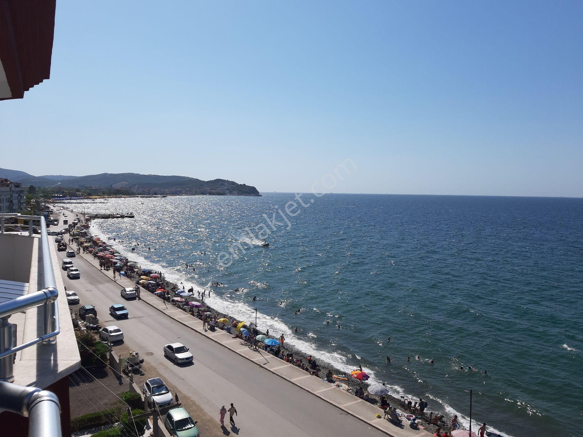 Eşyalı Kiralık Çınarcık Denize Sıfır İki Yalı Dairesi Kiralıktır .. - Görsel 31